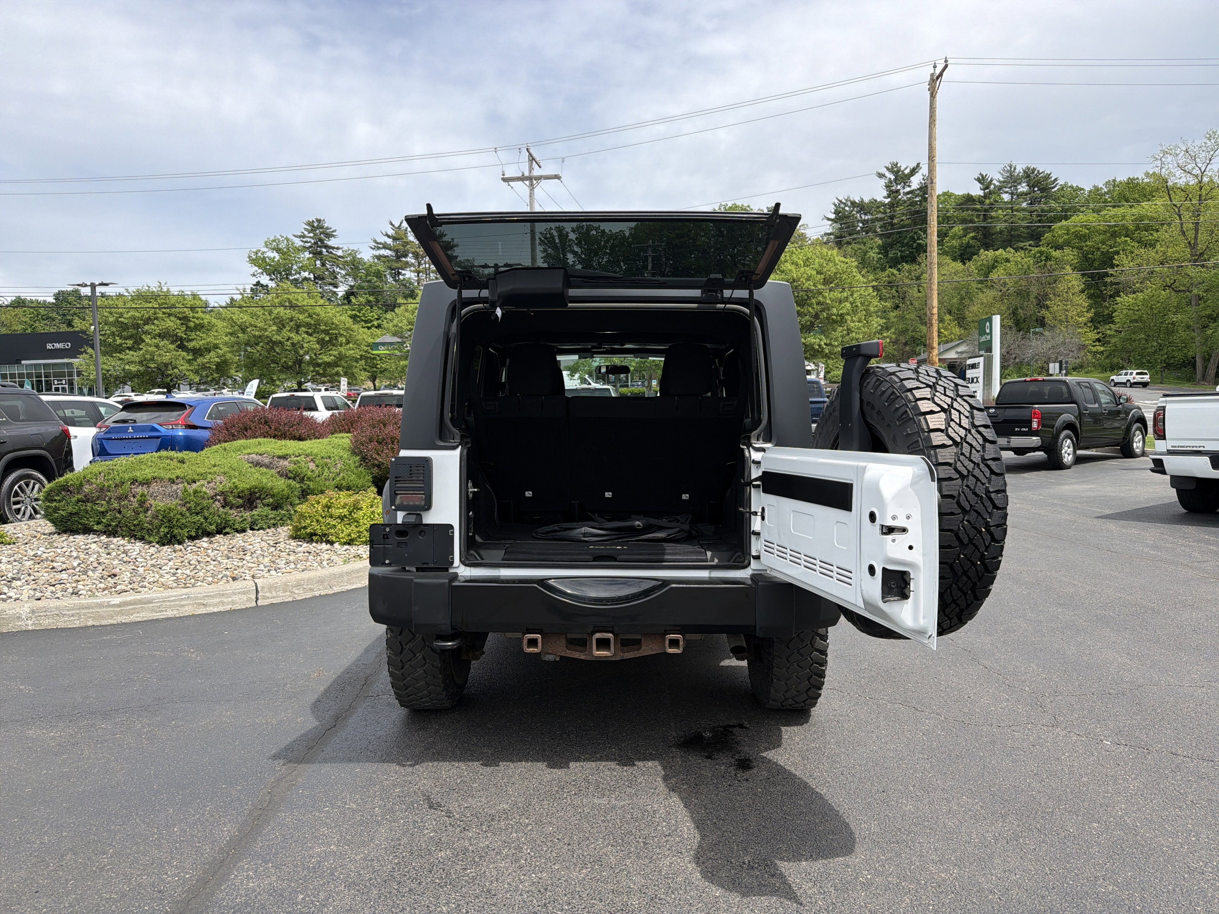 2015 Jeep Wrangler Unlimited Willys Wheeler