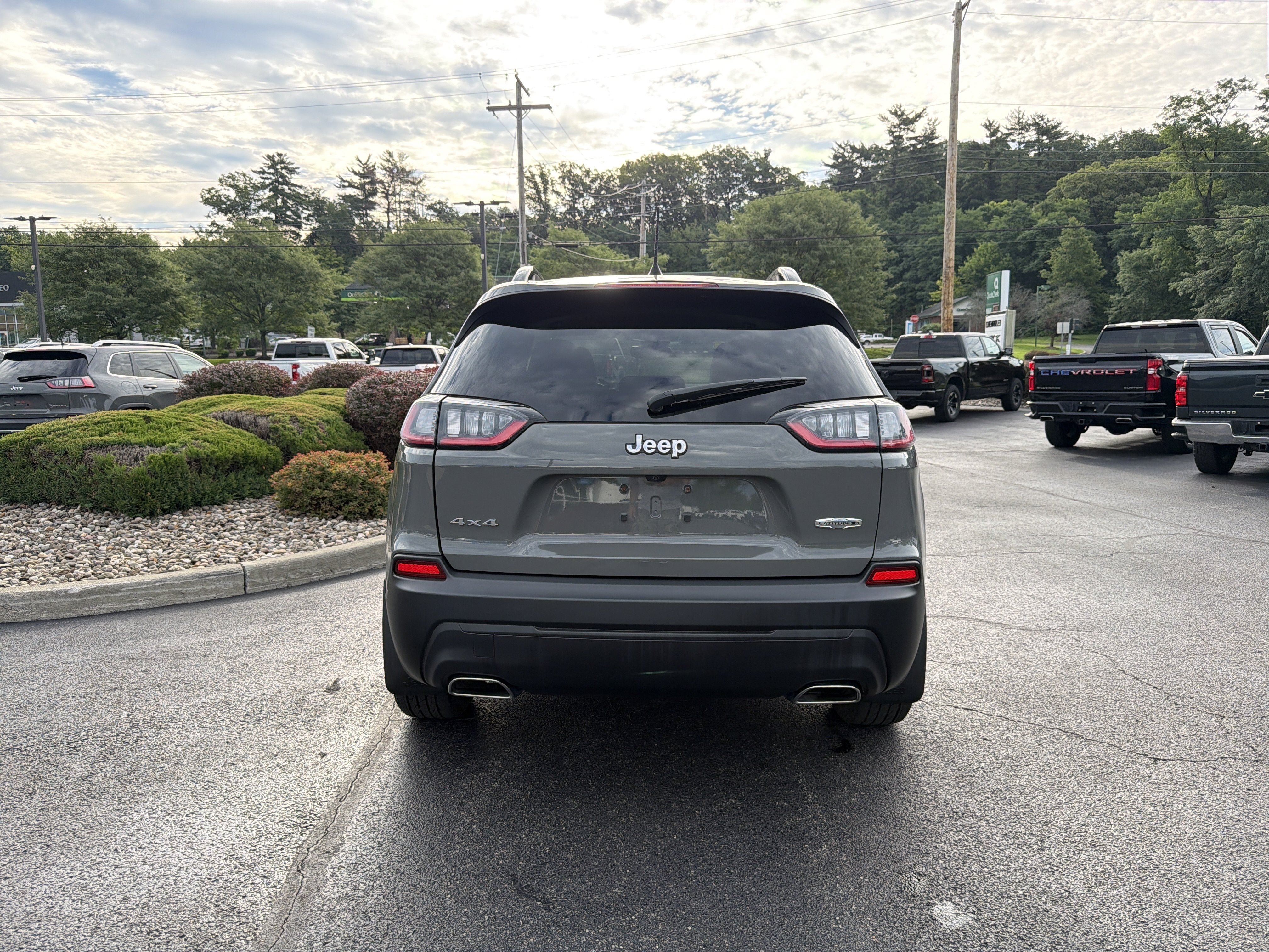 2022 Jeep Cherokee Latitude Lux 4x4