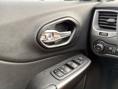 2022 Jeep Cherokee Latitude Lux 4x4