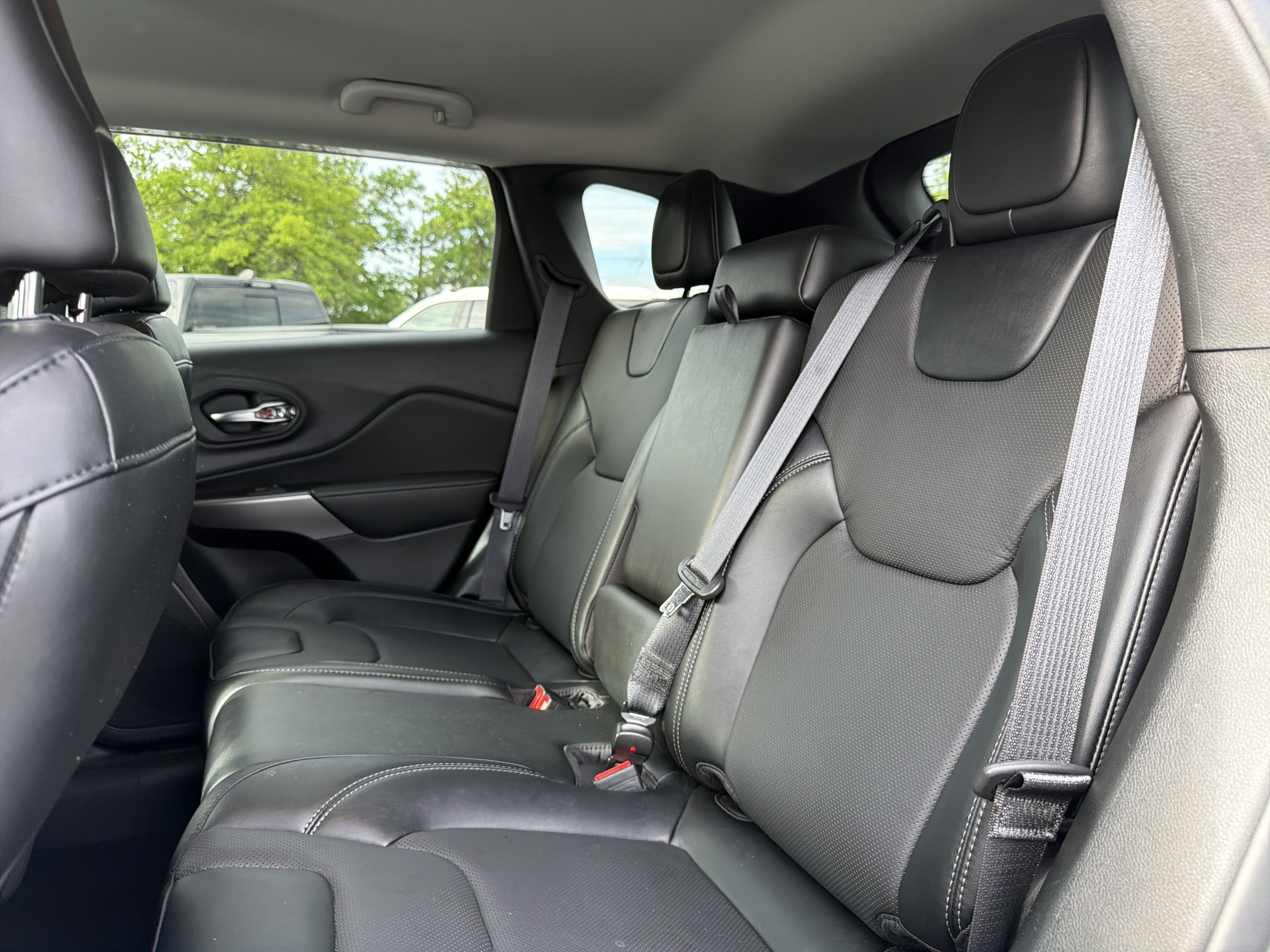 2022 Jeep Cherokee Latitude Lux 4x4