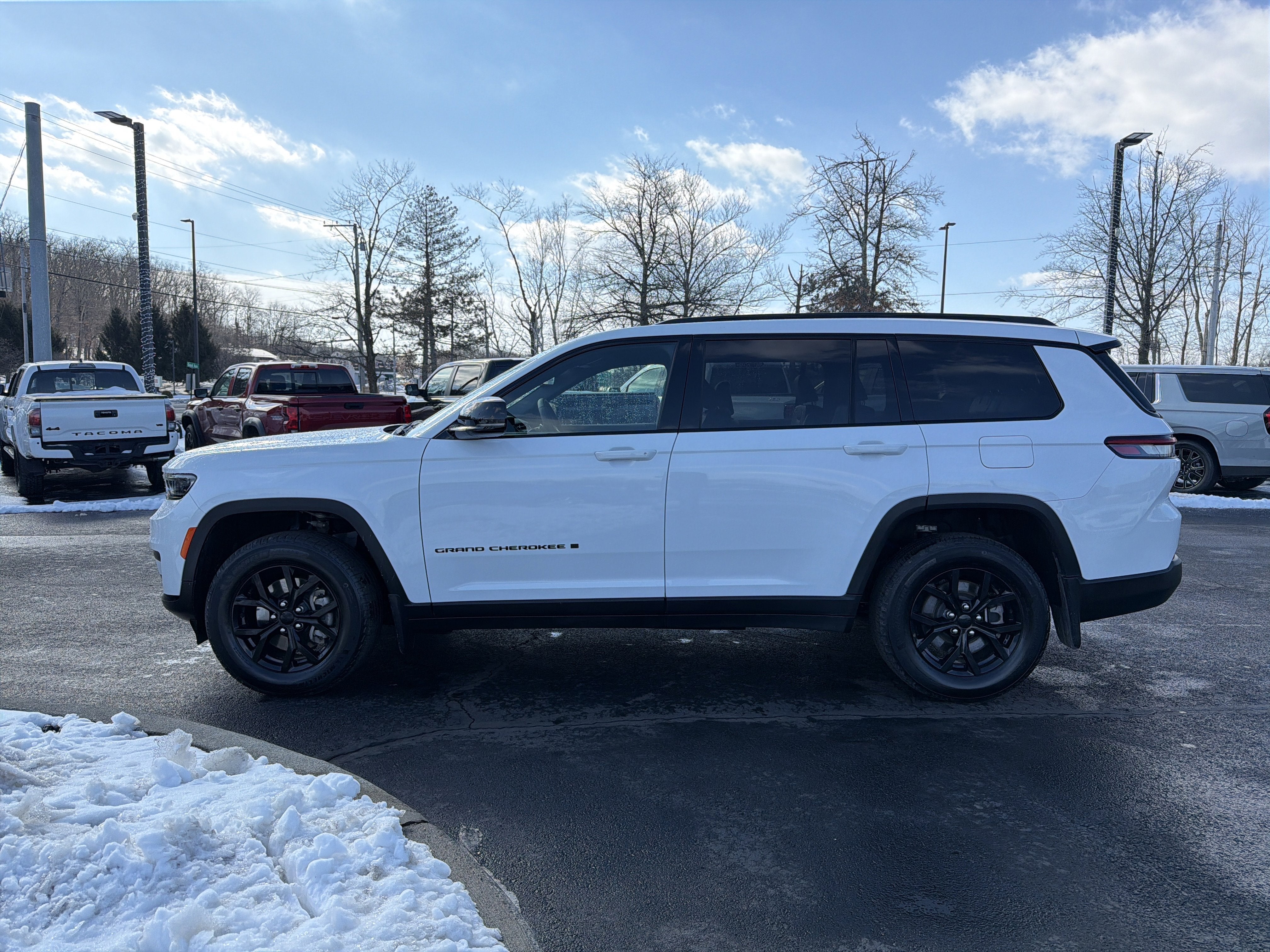 2025 Jeep Grand Cherokee L Altitude X 4x4
