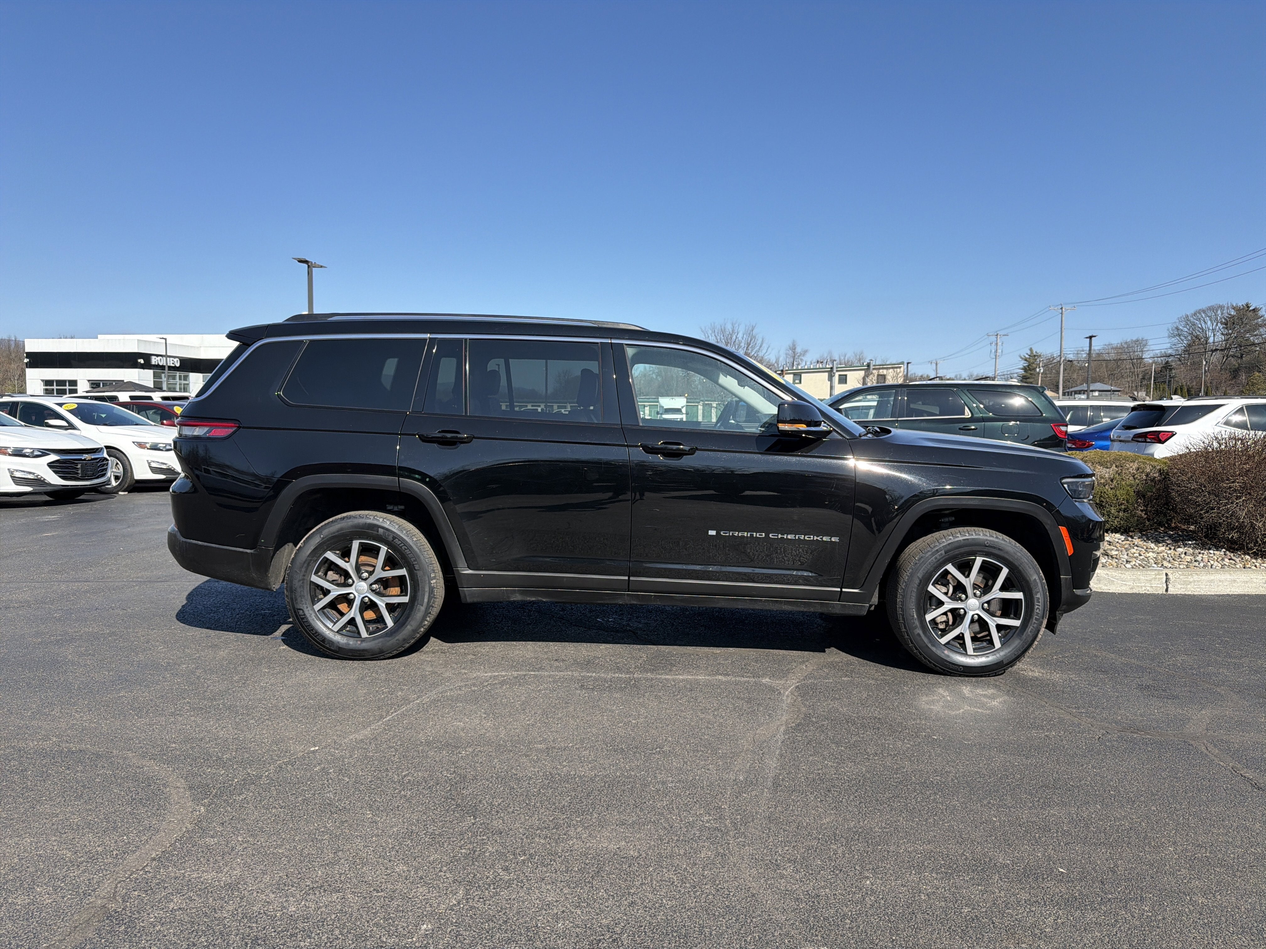 2023 Jeep Grand Cherokee L Limited 4x4