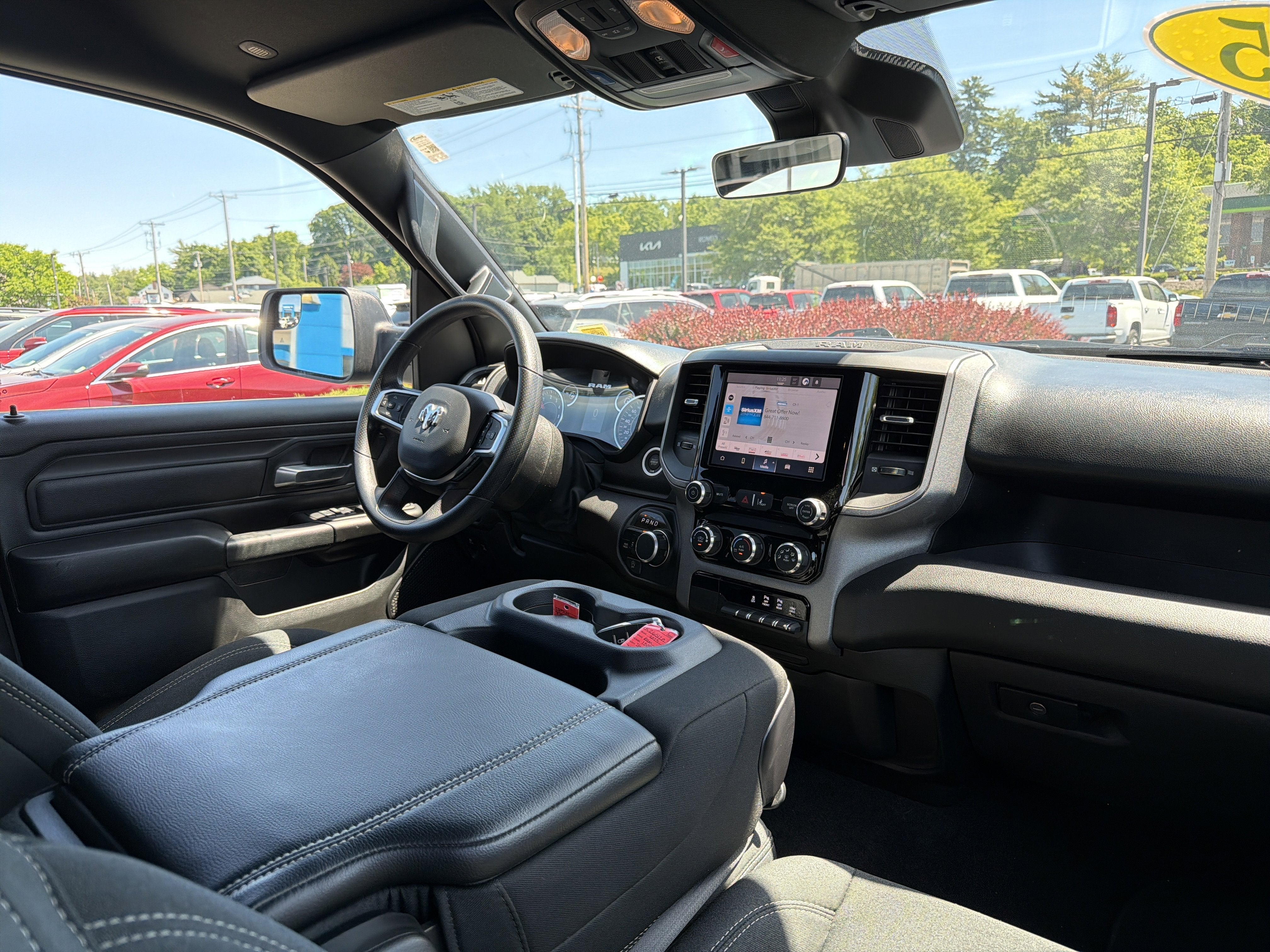 2025 RAM 1500 Tradesman Crew Cab 4x4 5'7" Box