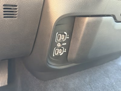 2025 RAM 1500 Tradesman Crew Cab 4x4 5'7" Box