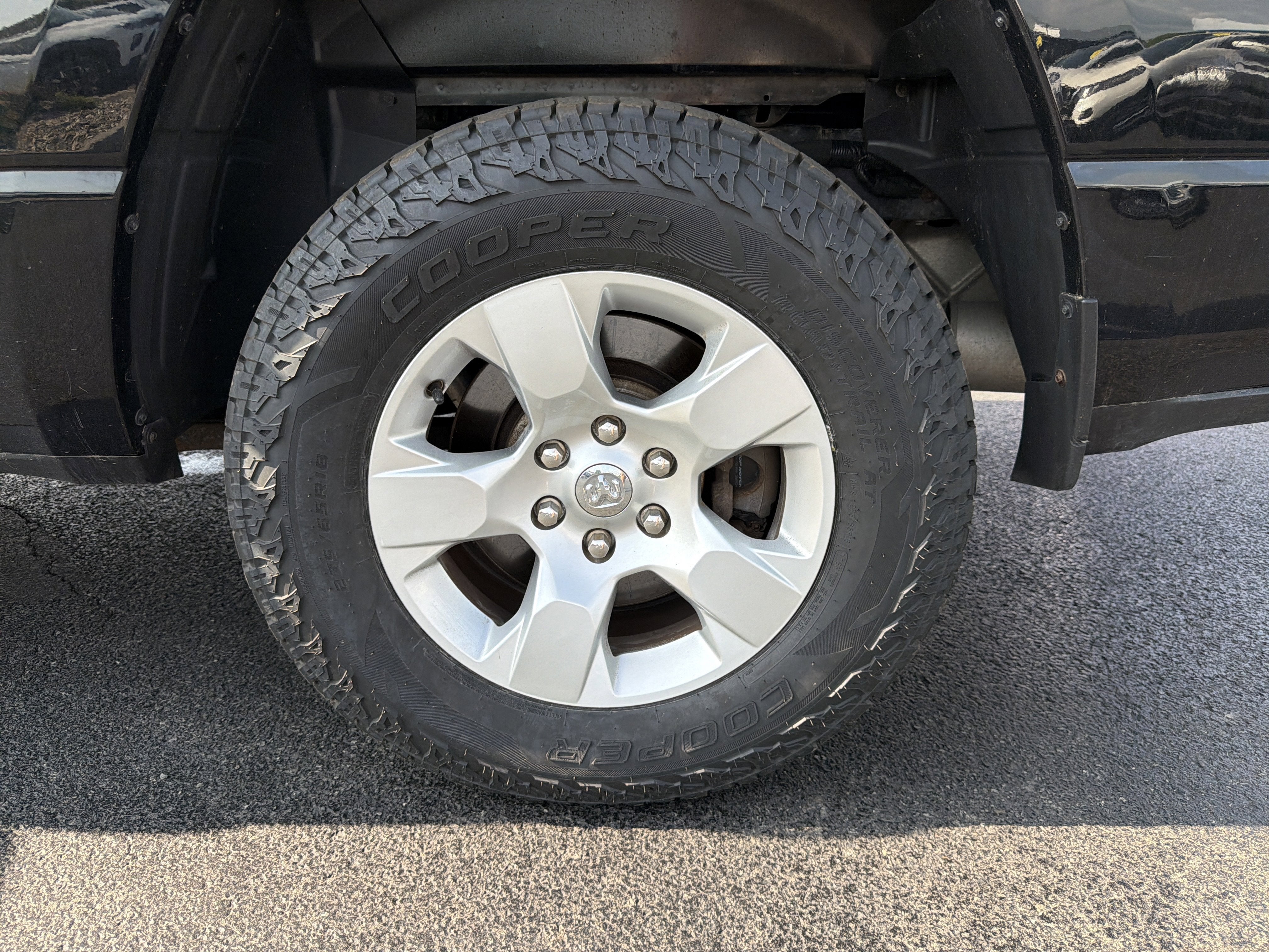 2021 RAM 1500 Big Horn Quad Cab 4x4 6'4" Box