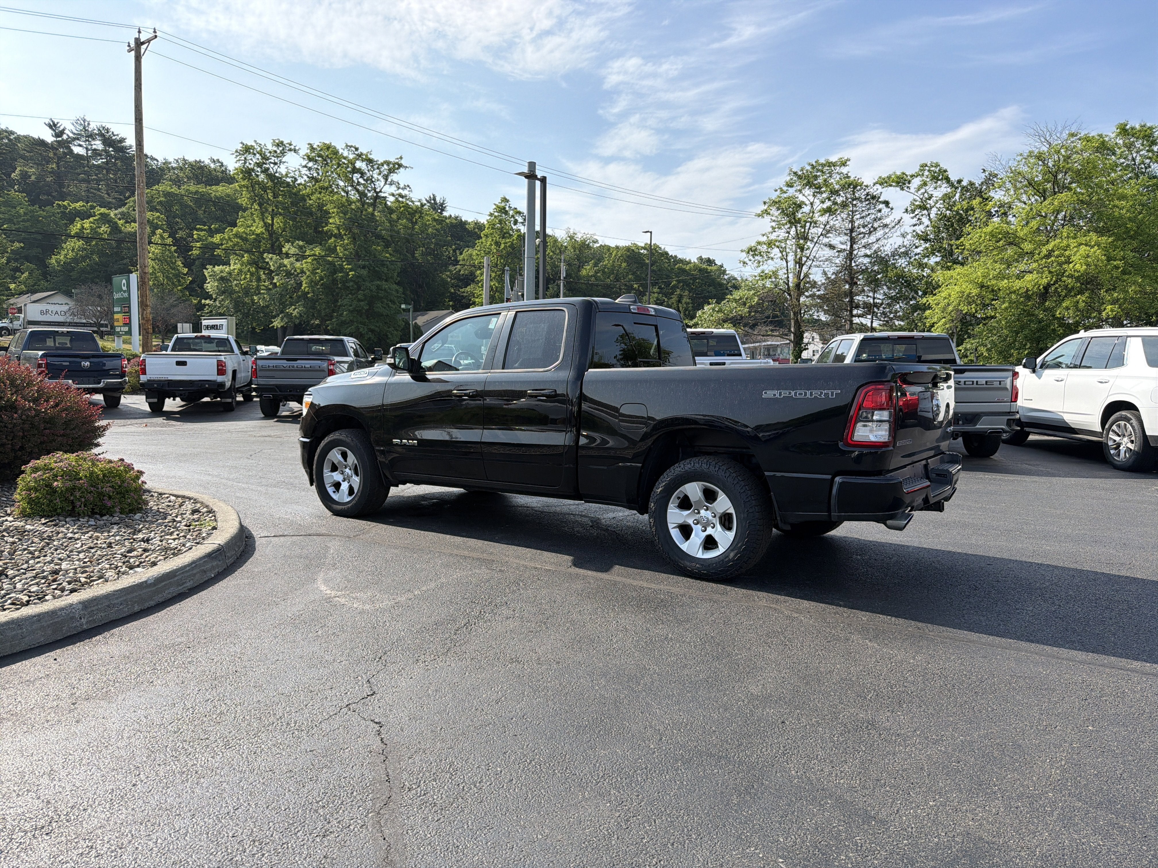 2021 RAM 1500 Big Horn Quad Cab 4x4 6'4" Box