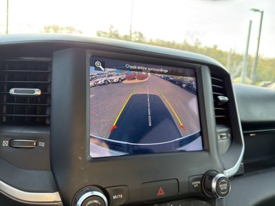 2021 RAM 1500 Big Horn Crew Cab 4x4 5'7" Box