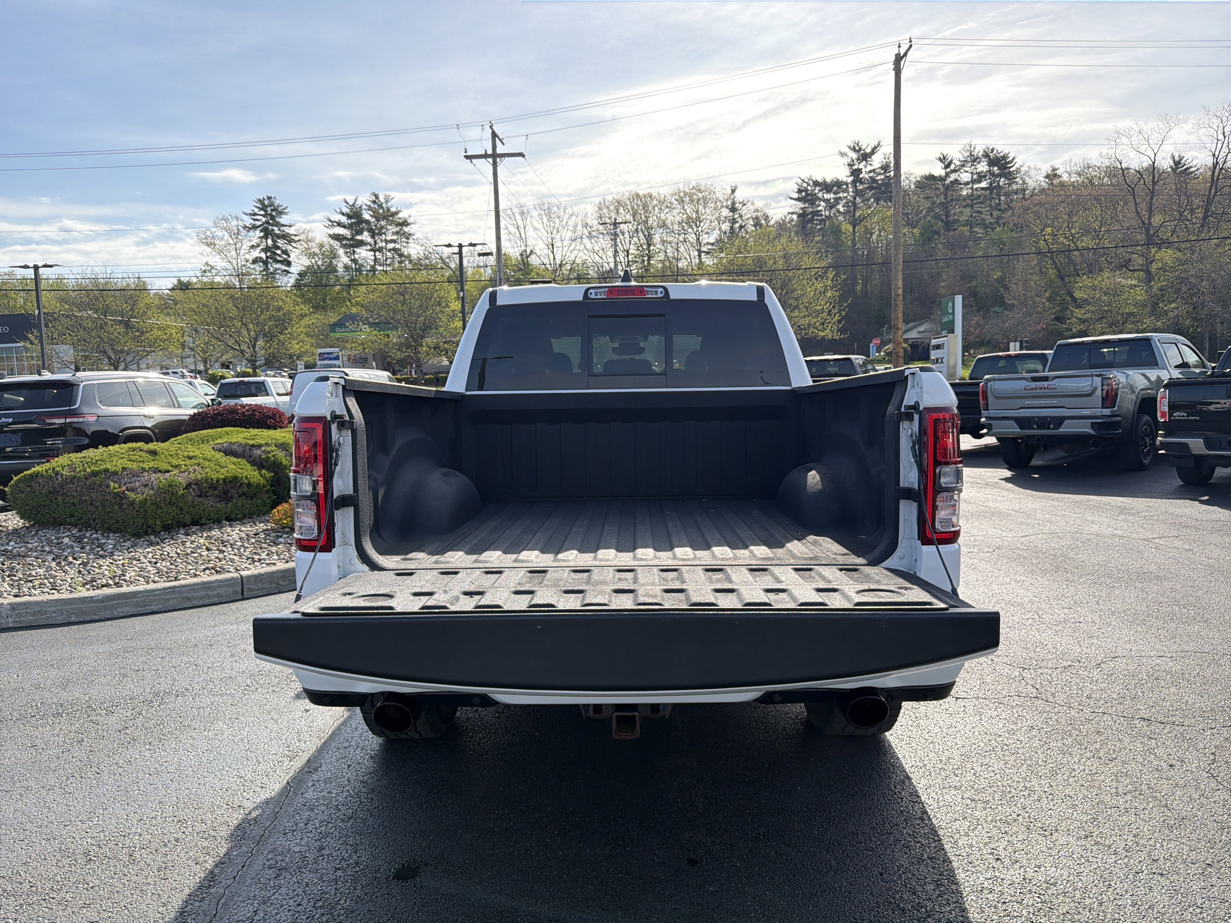 2021 RAM 1500 Big Horn Crew Cab 4x4 5'7" Box