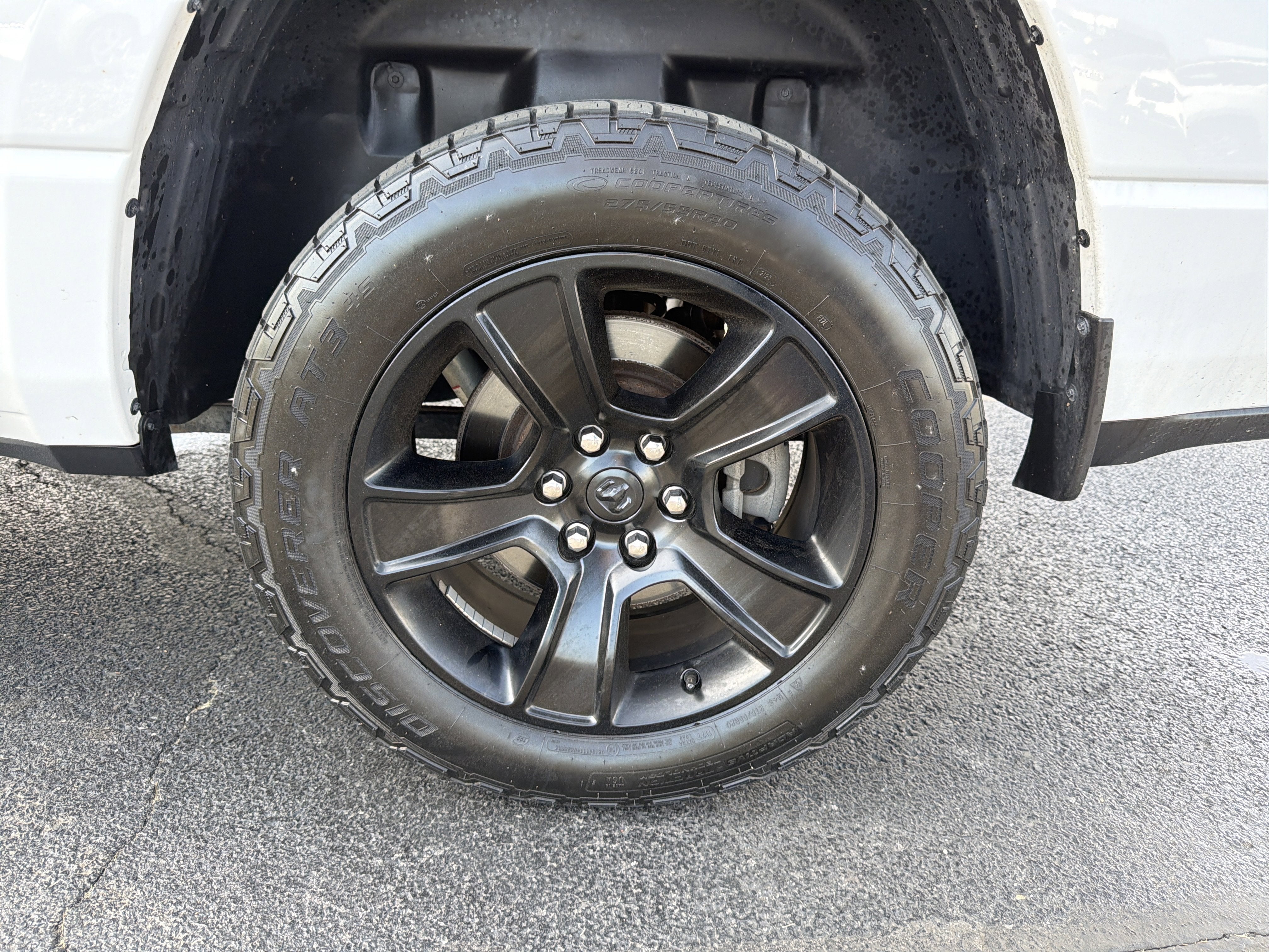 2021 RAM 1500 Big Horn Crew Cab 4x4 5'7" Box