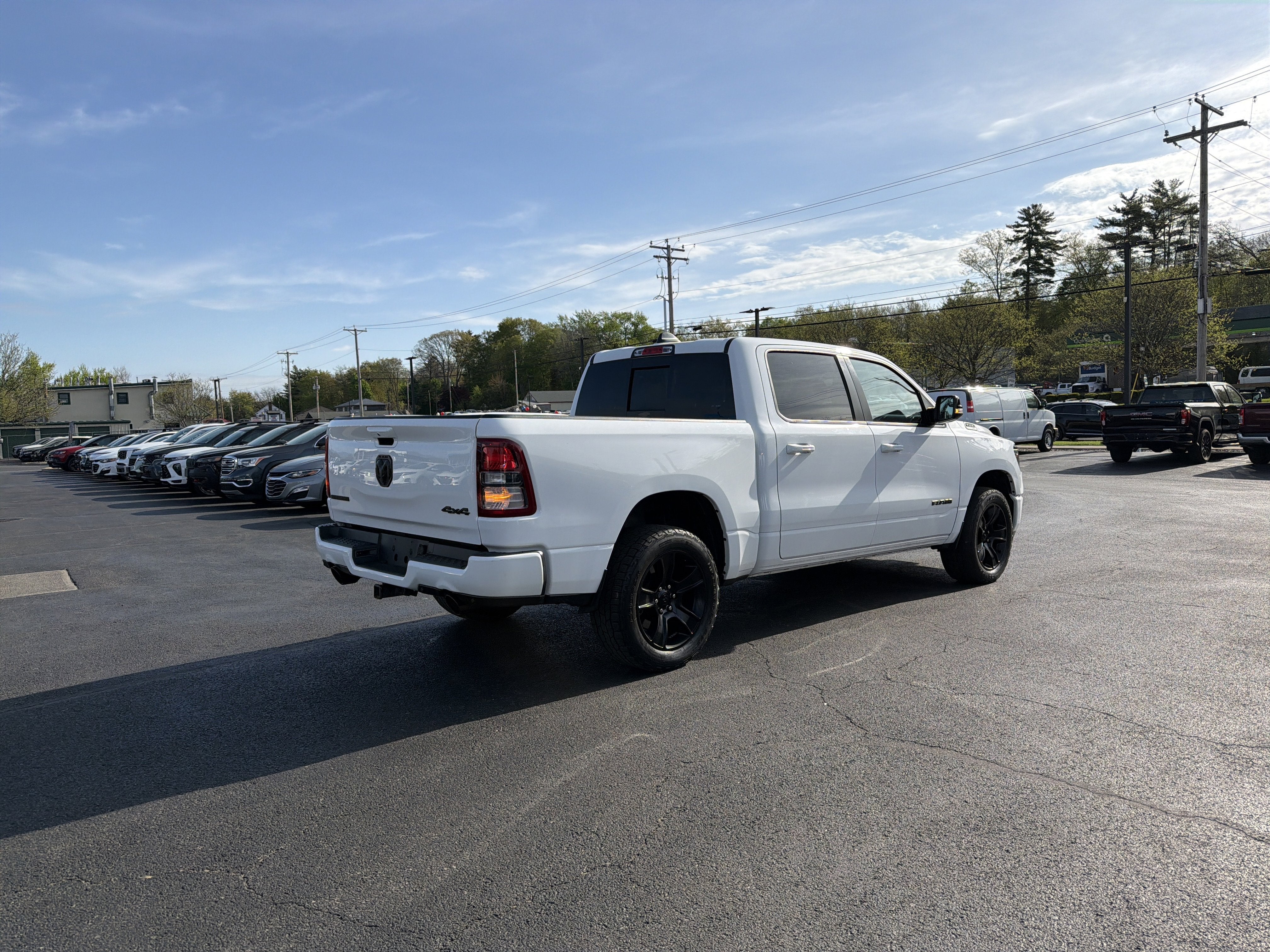 2021 RAM 1500 Big Horn Crew Cab 4x4 5'7" Box