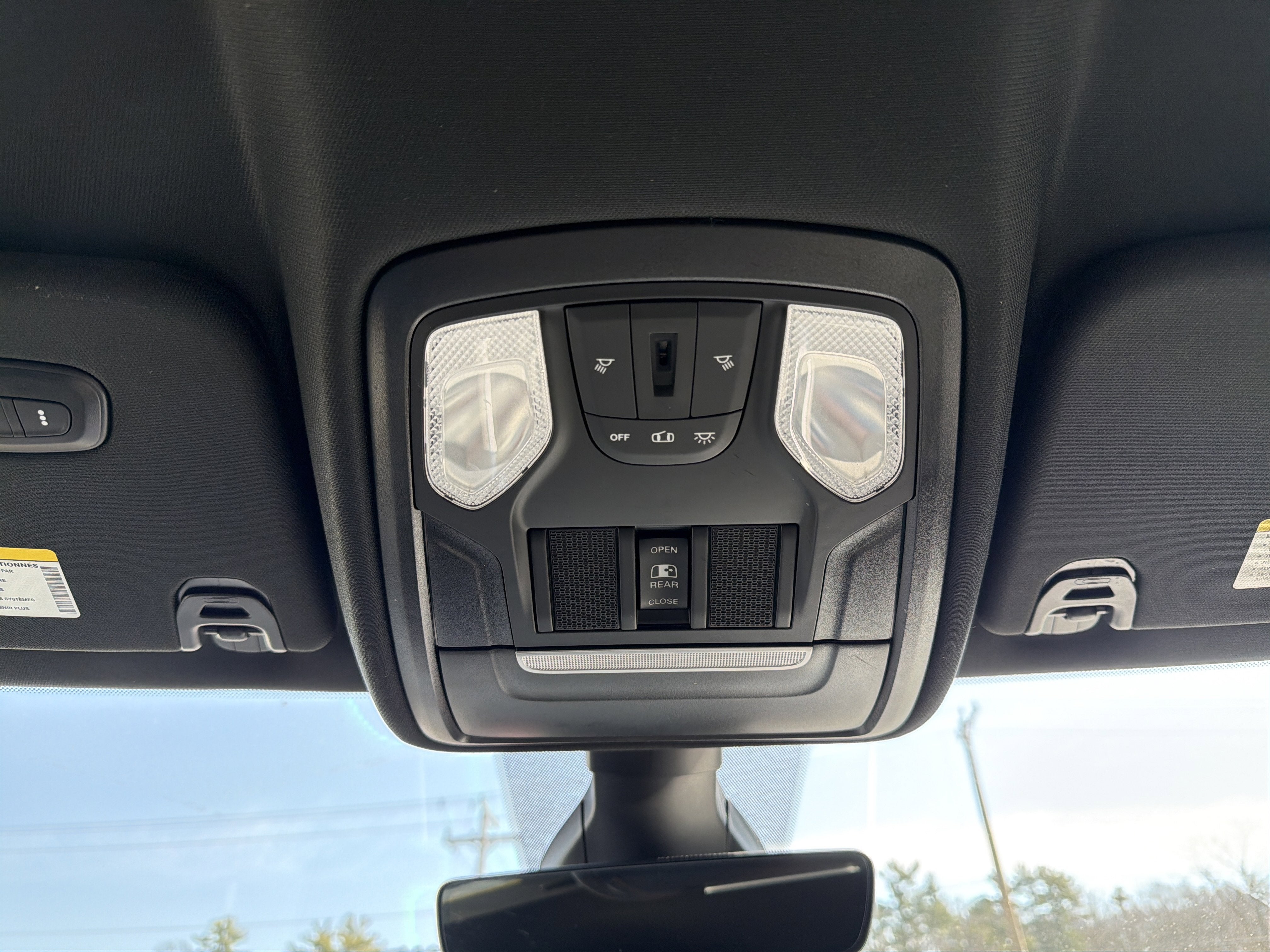 2022 RAM 1500 Big Horn Crew Cab 4x4 5'7" Box