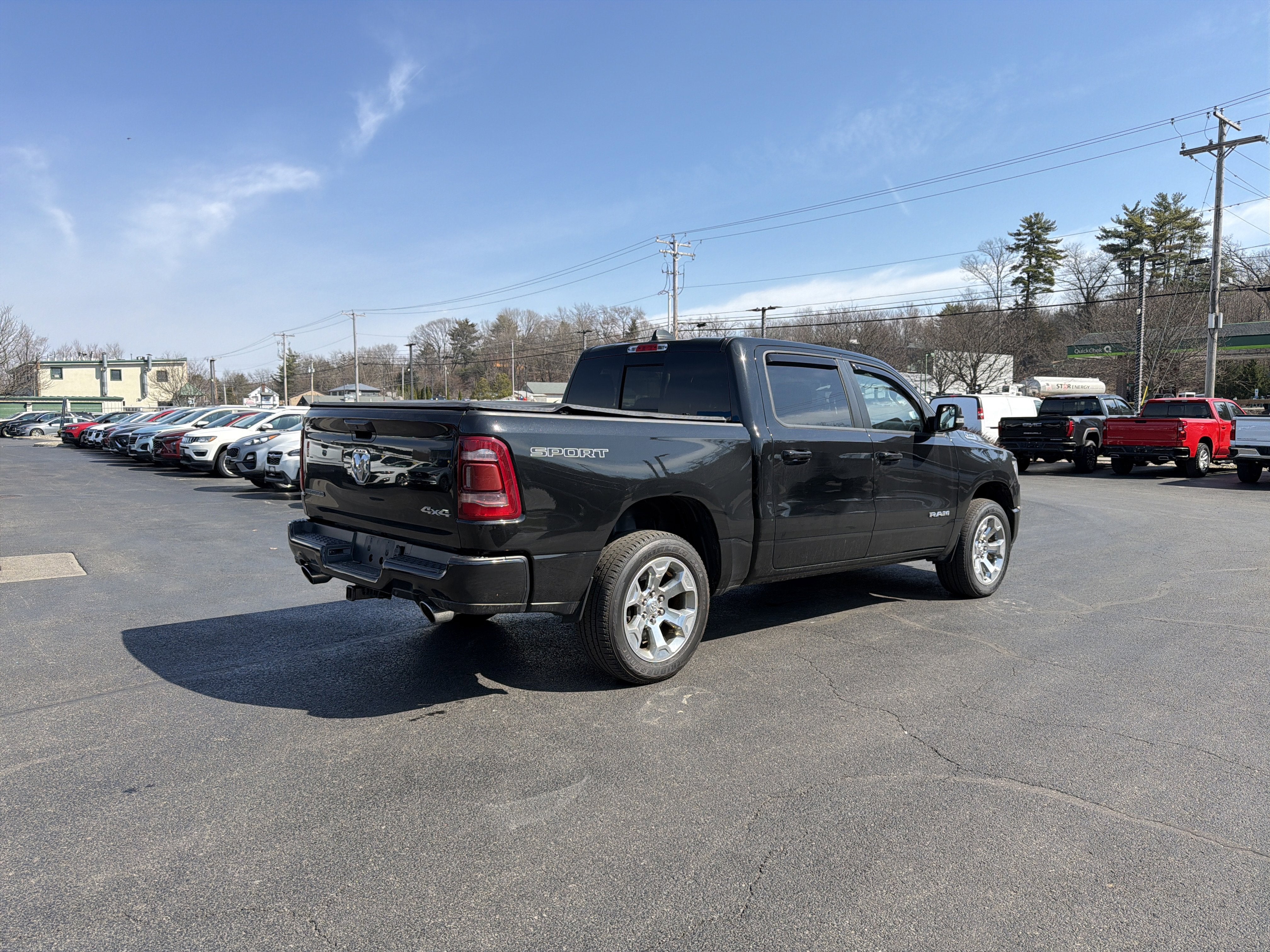 2022 RAM 1500 Big Horn Crew Cab 4x4 5'7" Box