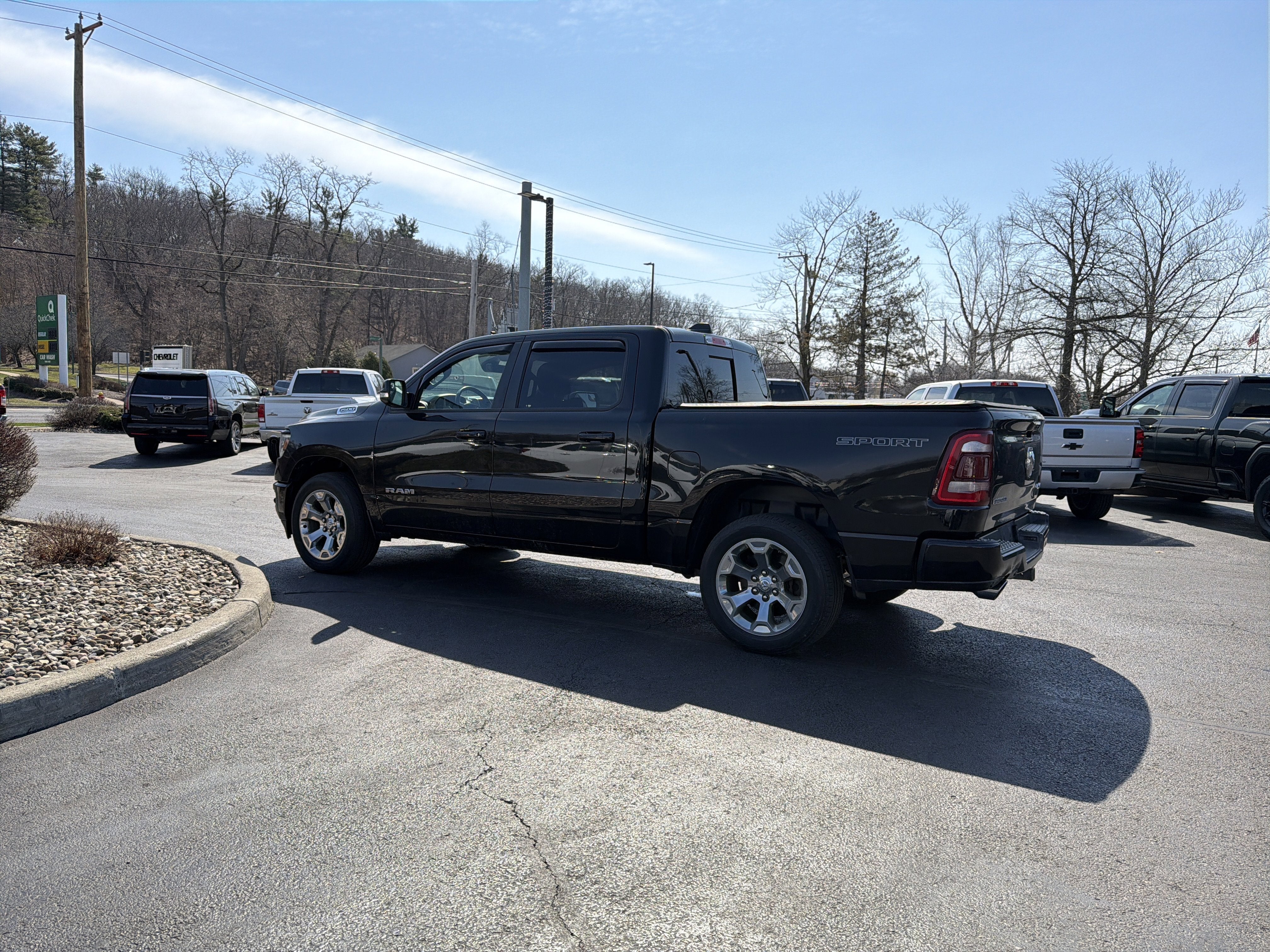 2022 RAM 1500 Big Horn Crew Cab 4x4 5'7" Box