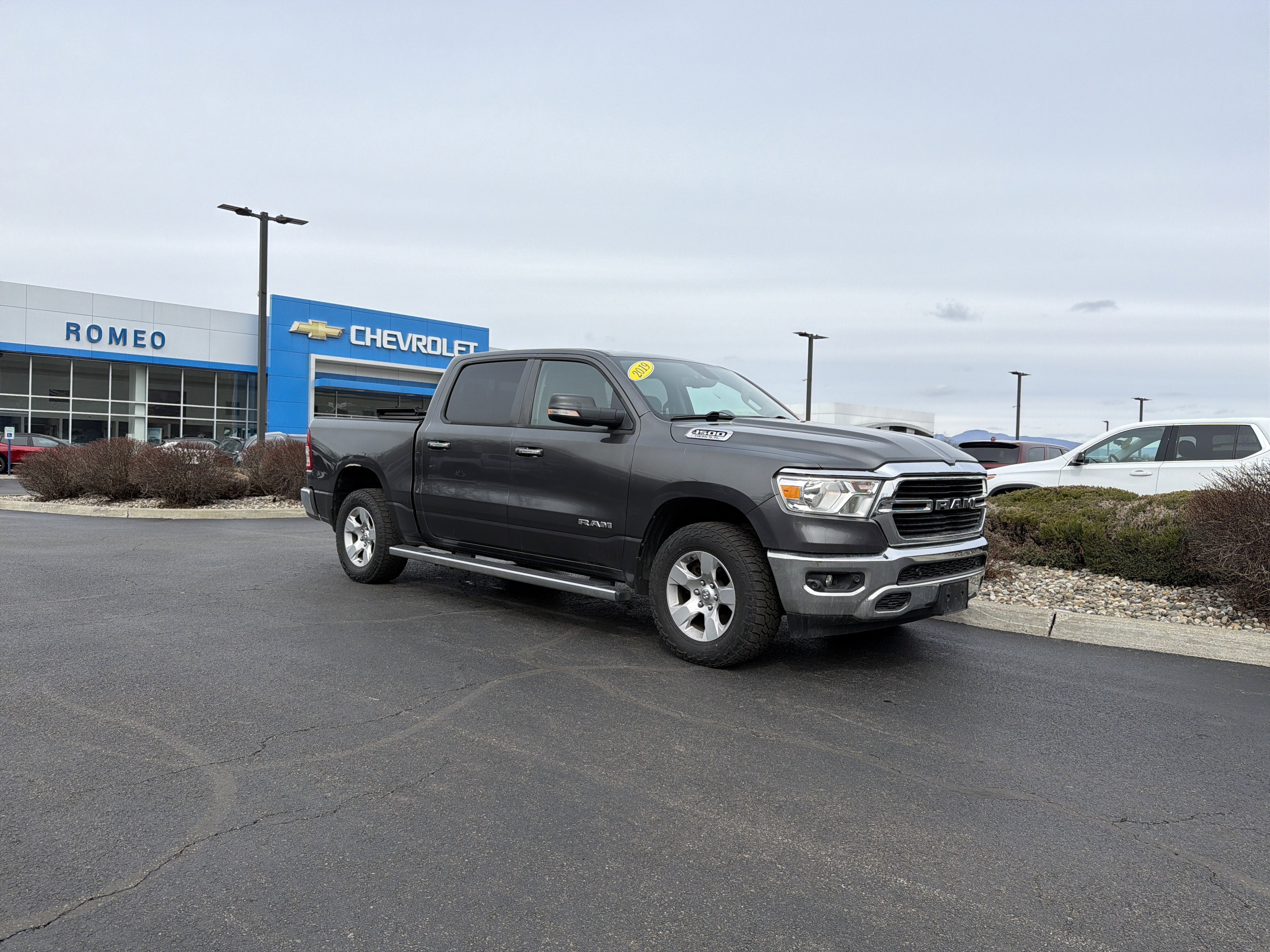 2019 RAM 1500 Big Horn/Lone Star Crew Cab 4x4 5'7" Box
