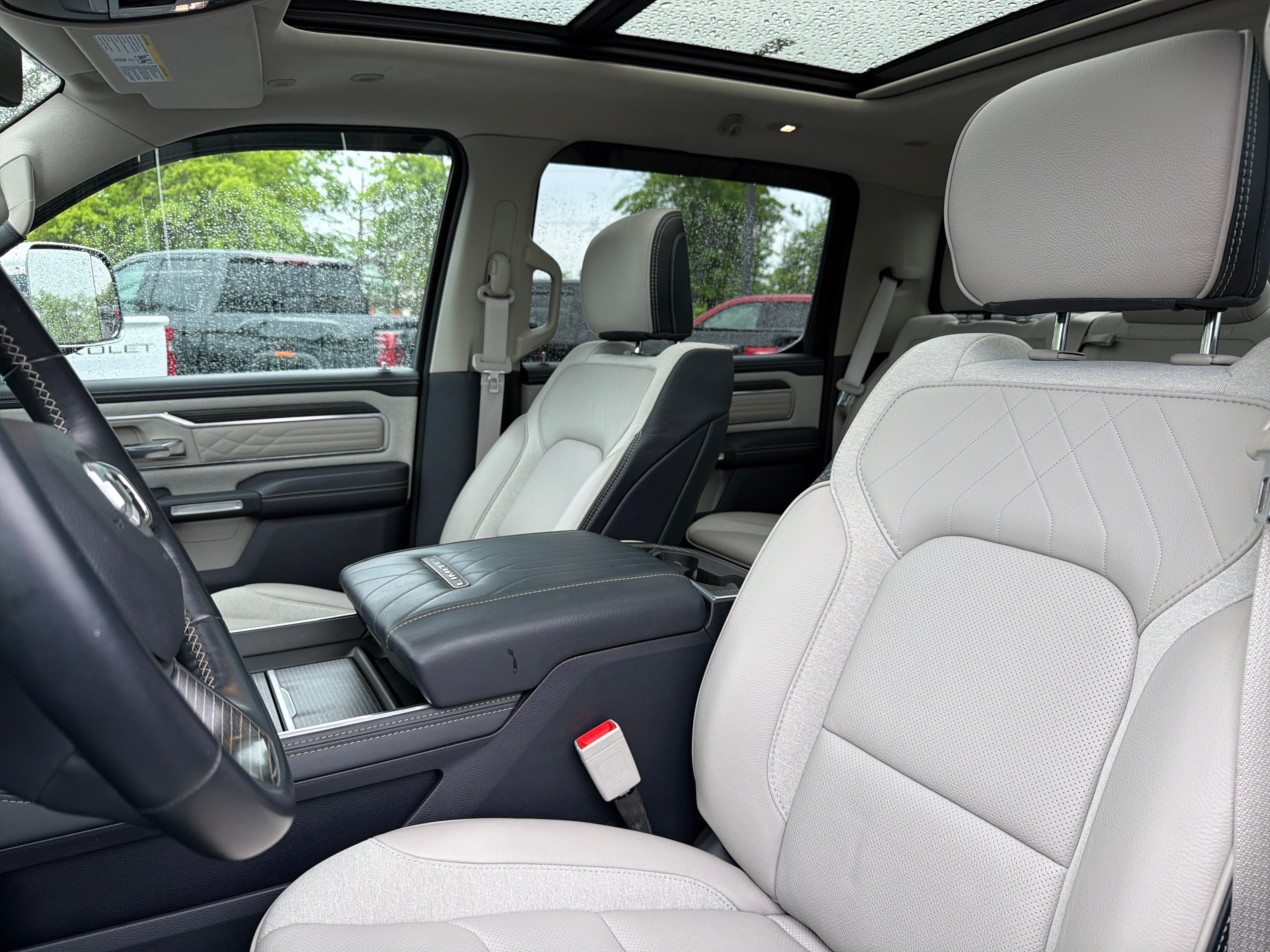 2023 RAM 1500 Limited Crew Cab 4x4 5'7" Box