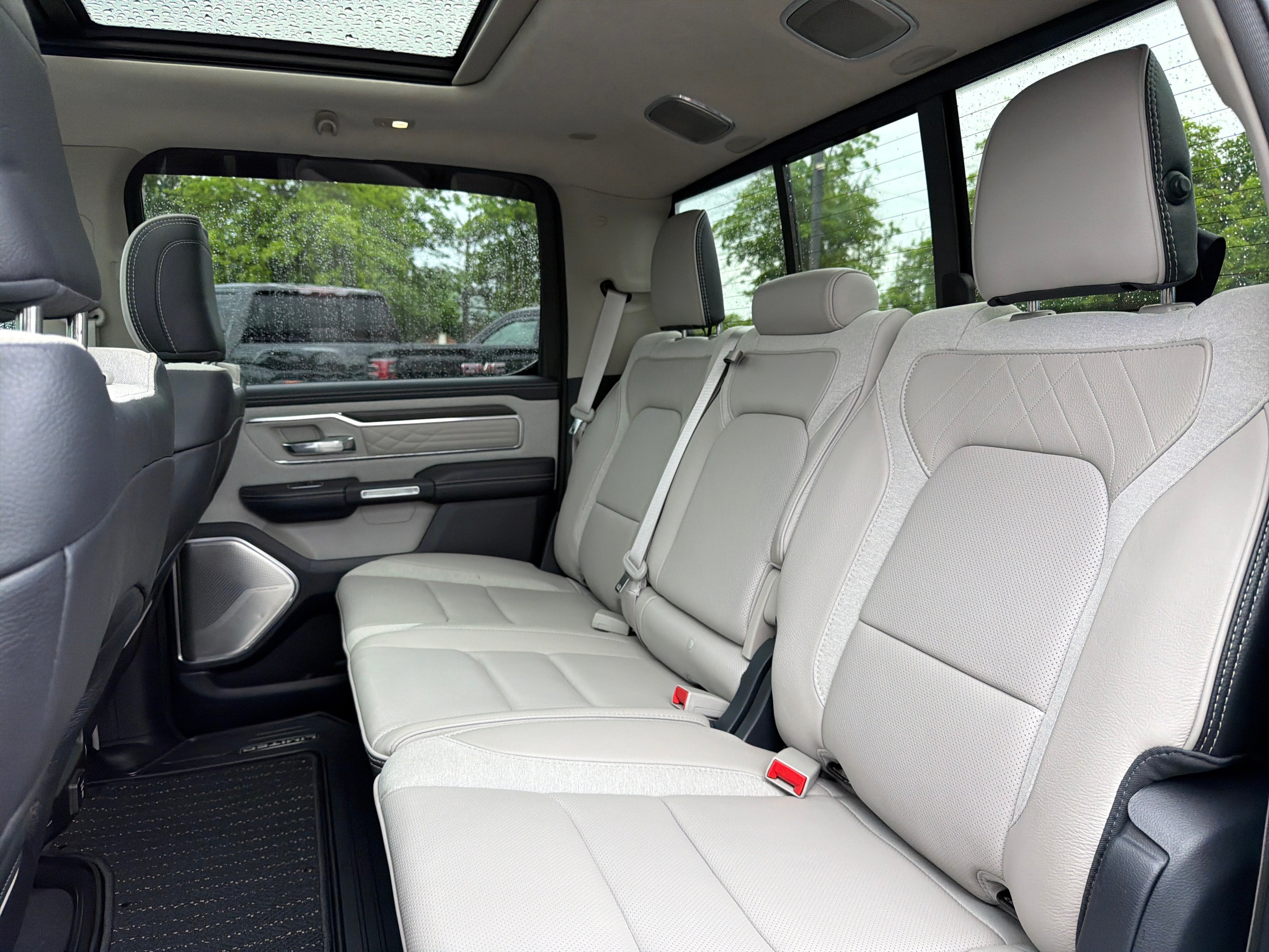 2023 RAM 1500 Limited Crew Cab 4x4 5'7" Box