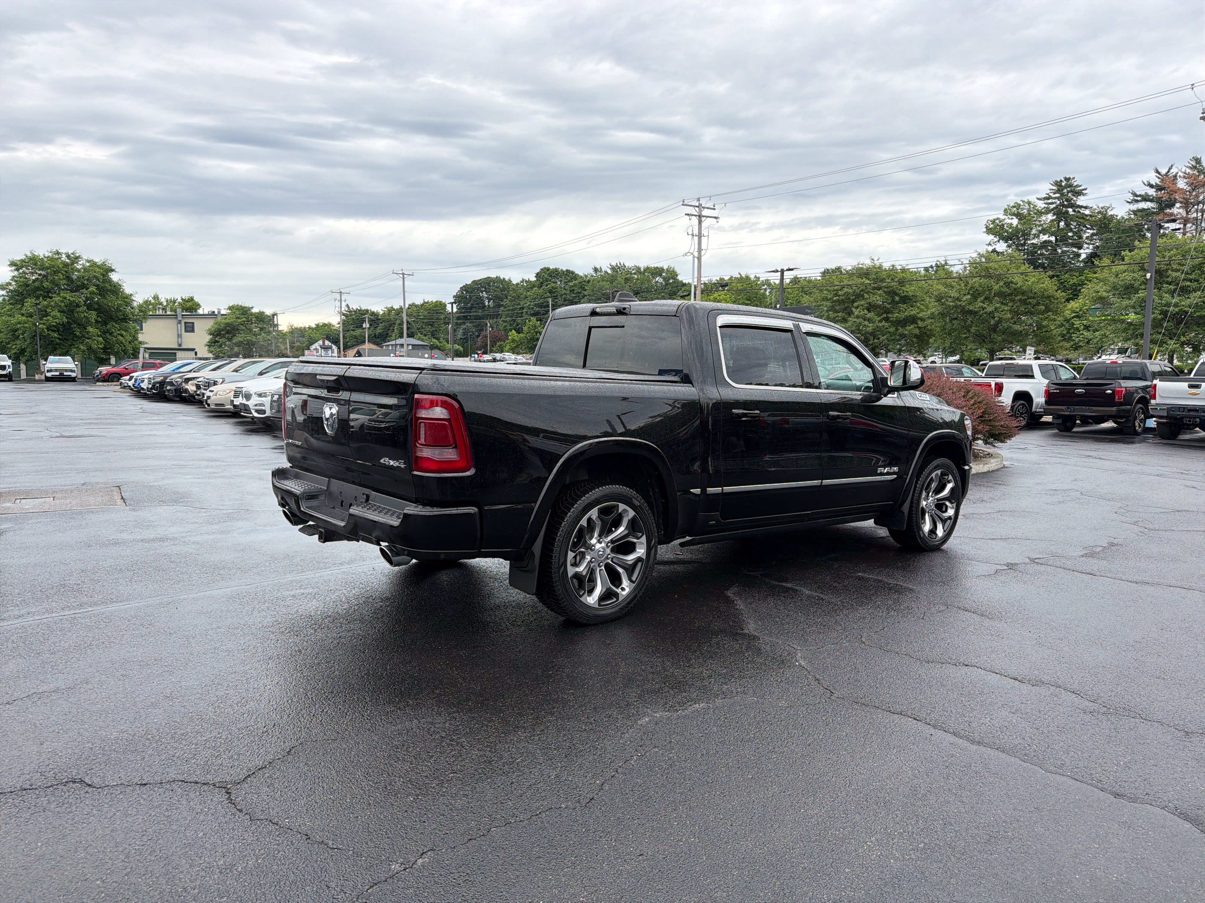 2023 RAM 1500 Limited Crew Cab 4x4 5'7" Box