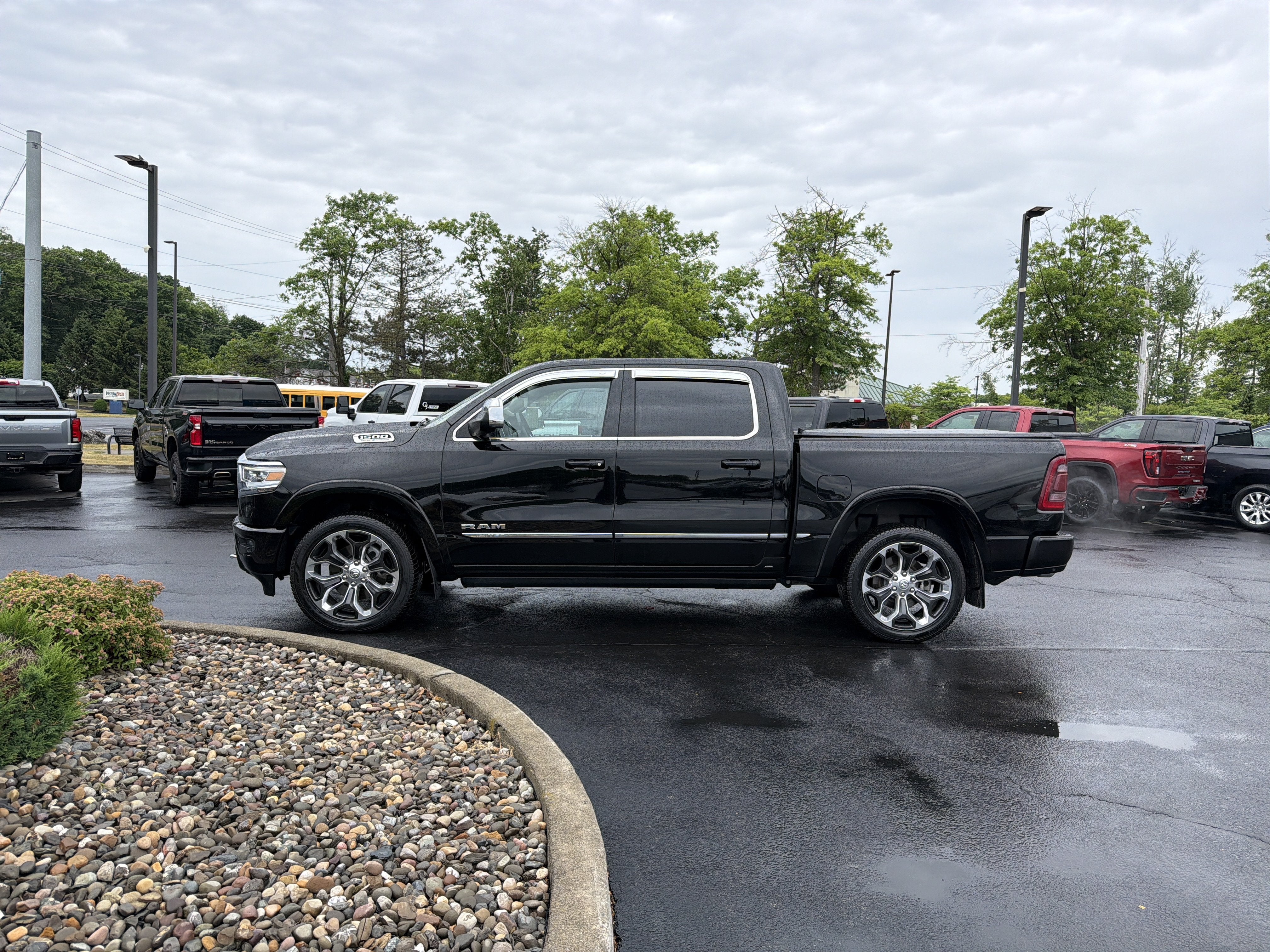 2023 RAM 1500 Limited Crew Cab 4x4 5'7" Box