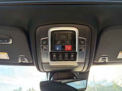 2021 RAM 1500 Laramie Crew Cab 4x4 5'7" Box