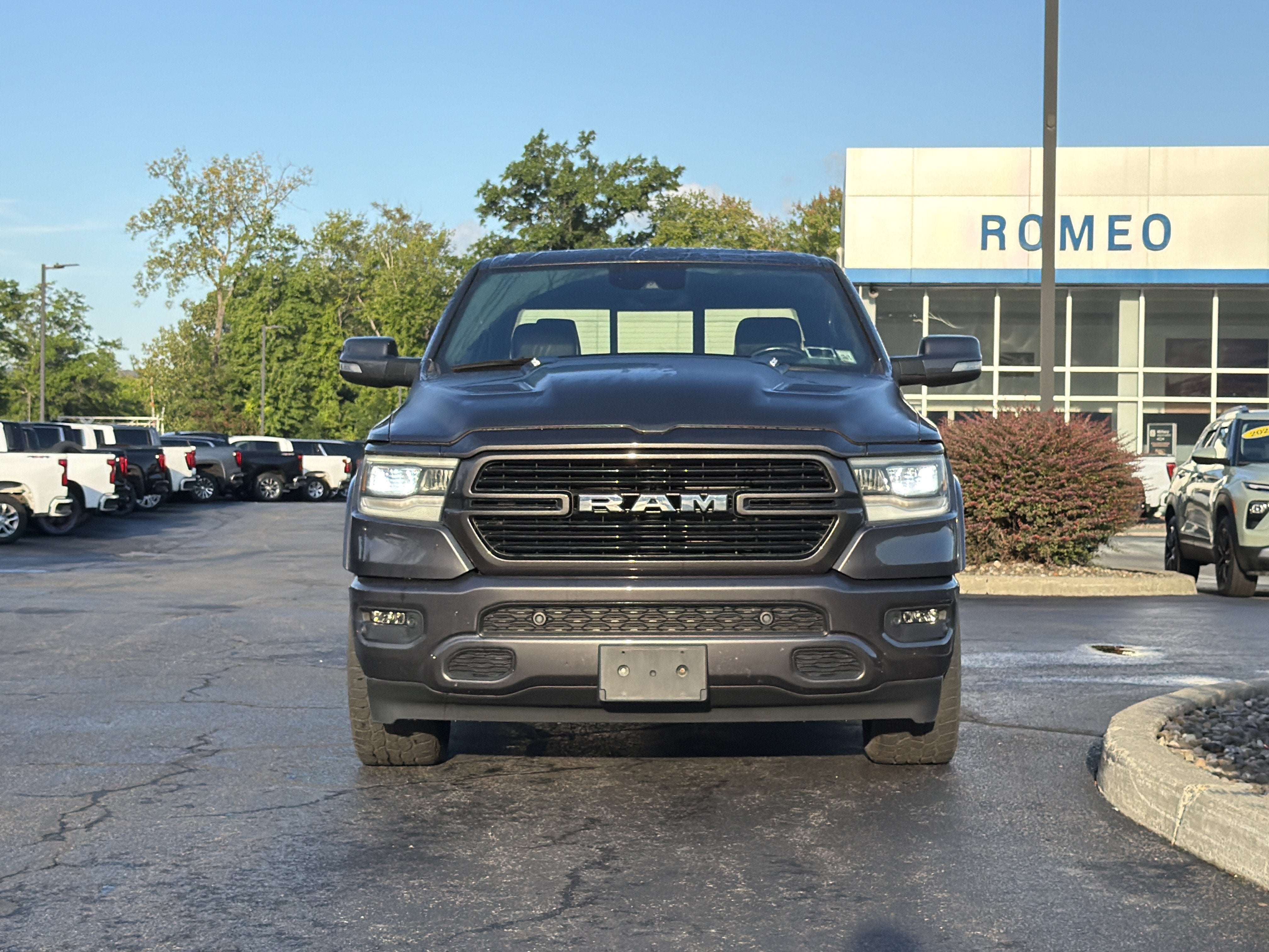 2021 RAM 1500 Laramie Crew Cab 4x4 5'7" Box
