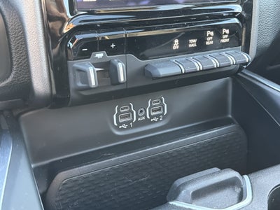 2021 RAM 1500 Laramie Crew Cab 4x4 5'7" Box