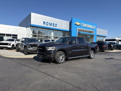 2021 RAM 1500 Laramie Crew Cab 4x4 5'7" Box