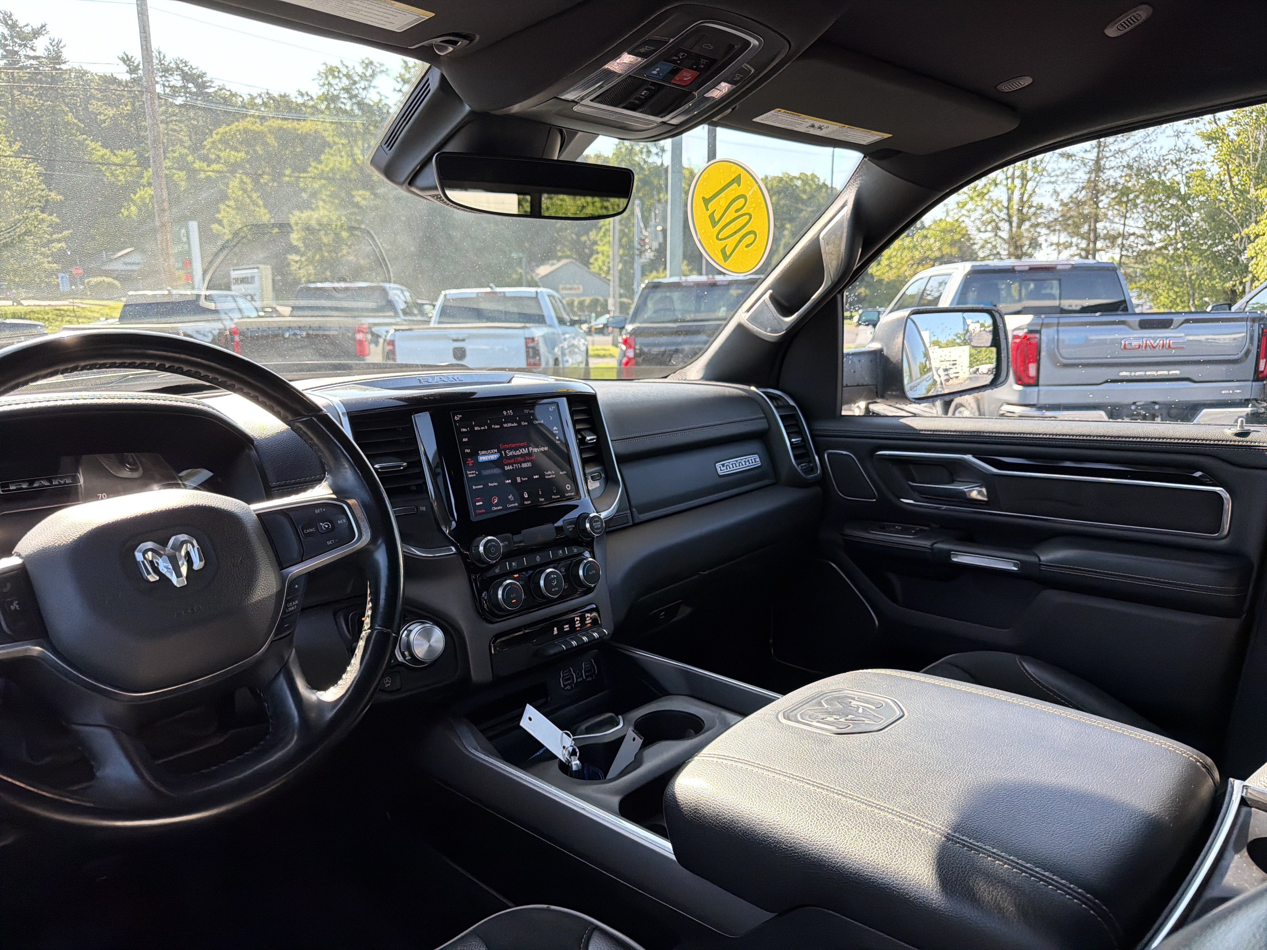 2021 RAM 1500 Laramie Crew Cab 4x4 5'7" Box