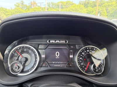 2019 RAM 1500 Laramie Crew Cab 4x4 6'4" Box