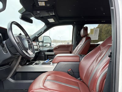 2022 Ford F-350 Platinum