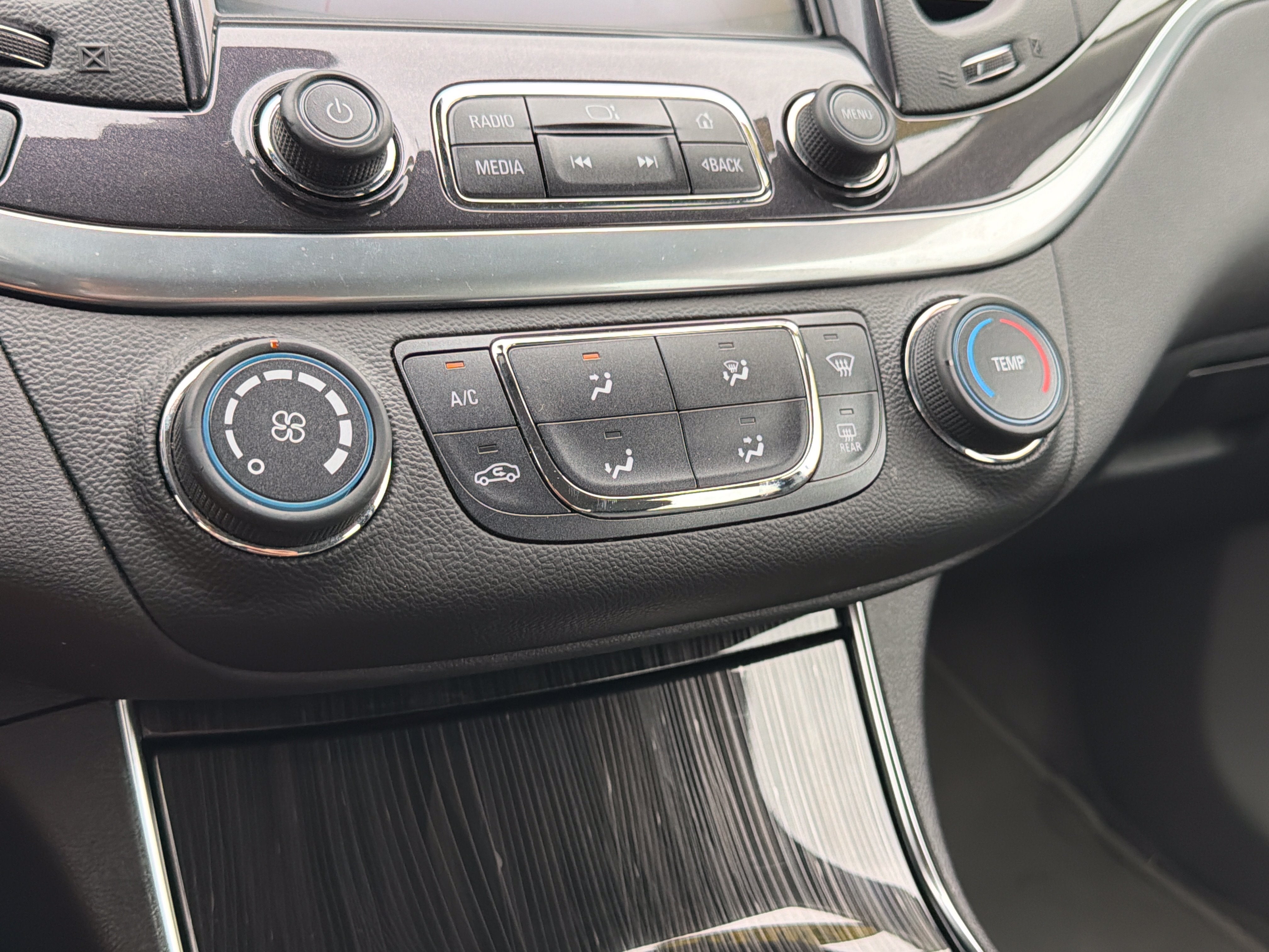2019 Chevrolet Impala LS