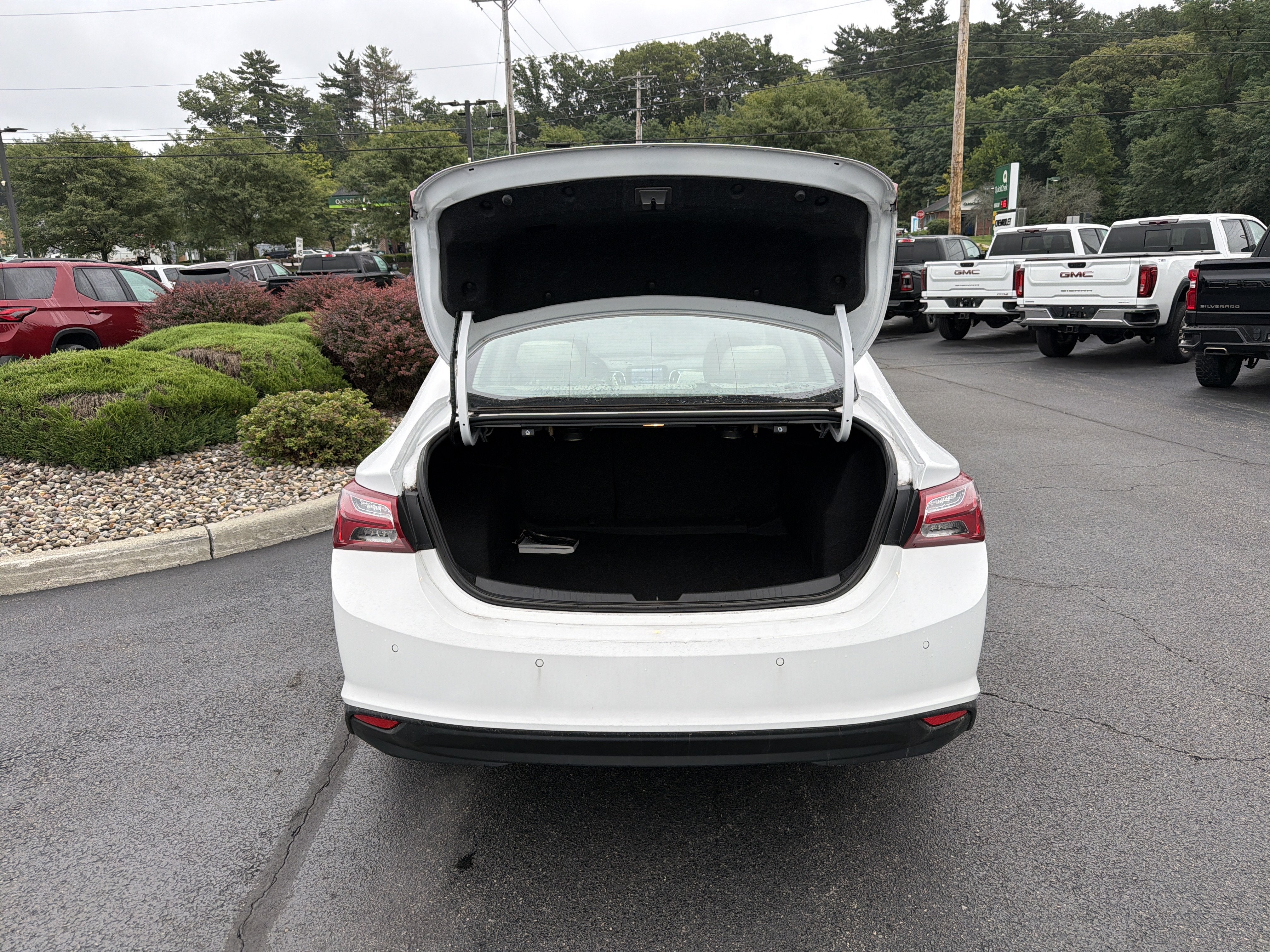 2024 Chevrolet Malibu 2LT