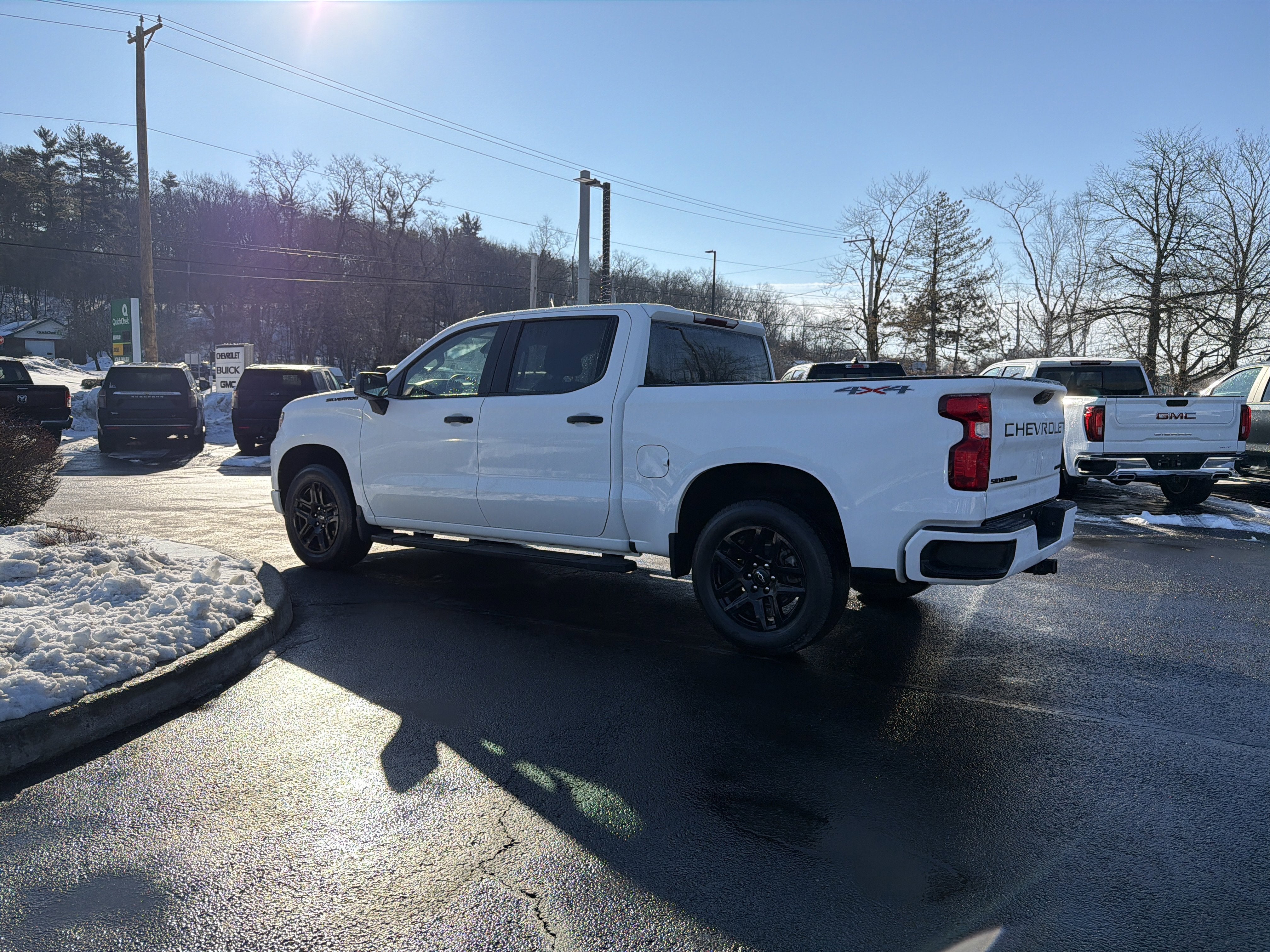 2023 Chevrolet Silverado 1500 Custom