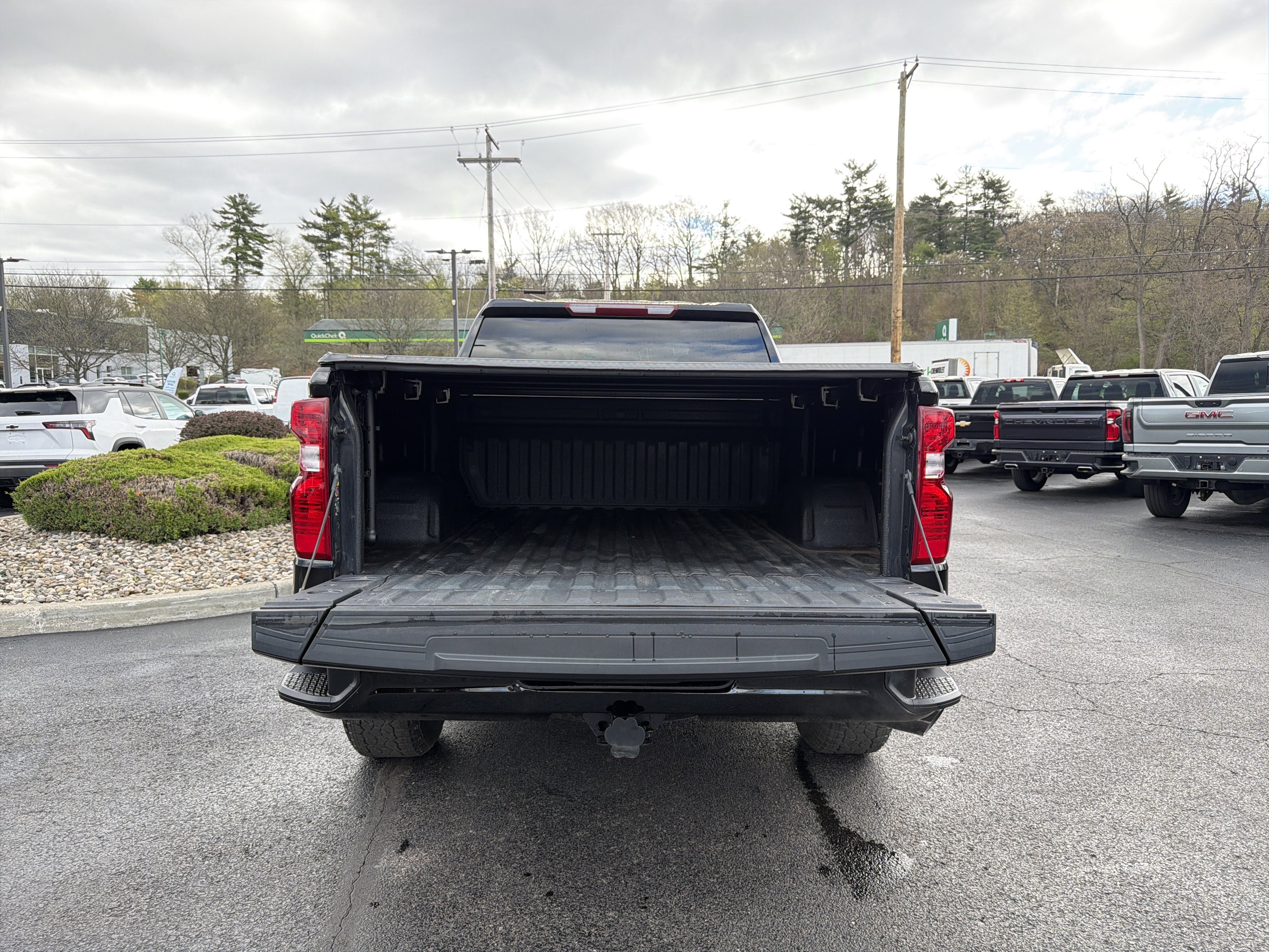 2025 Chevrolet Silverado 1500 Custom