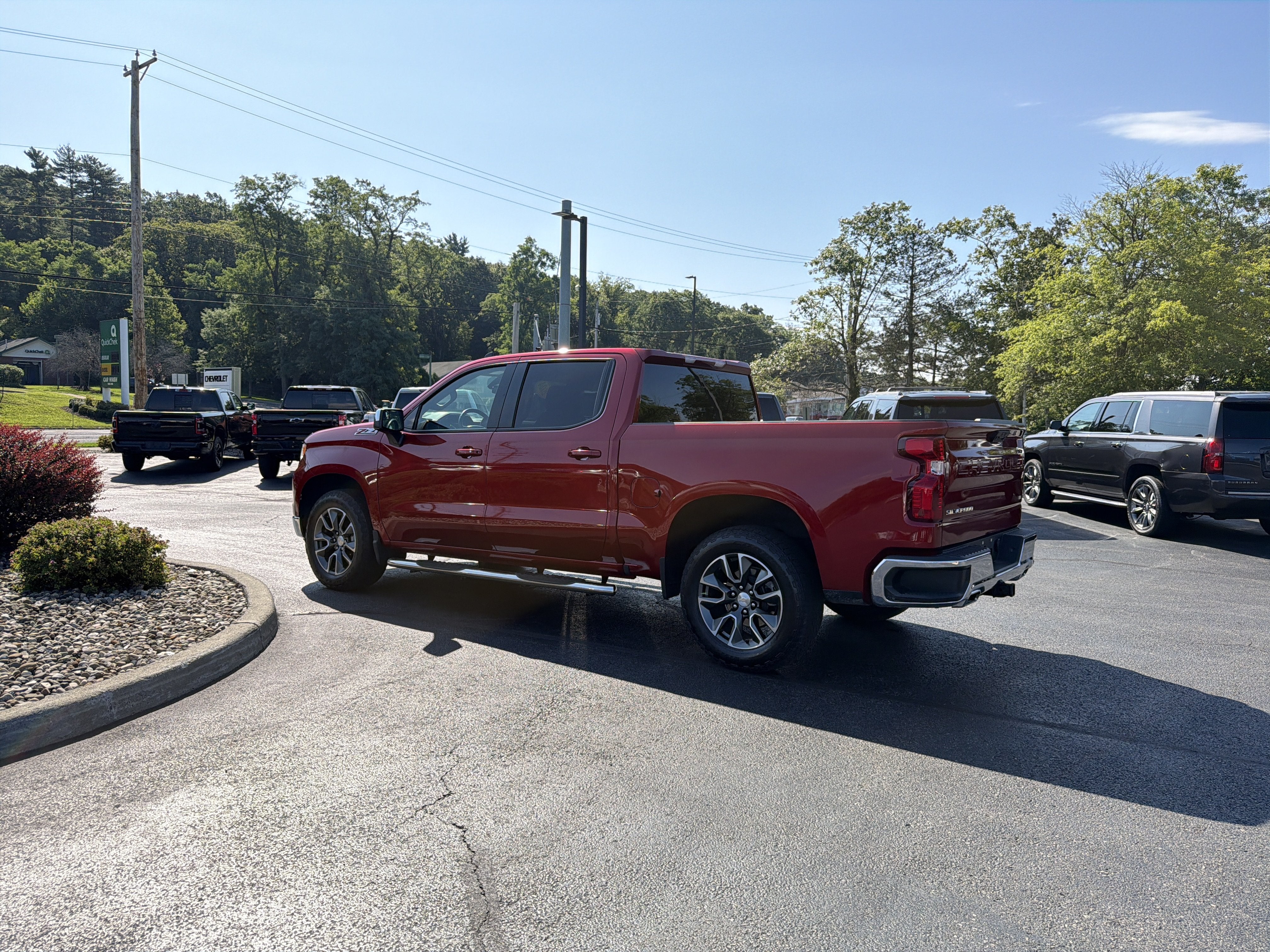 2024 Chevrolet Silverado 1500 LT