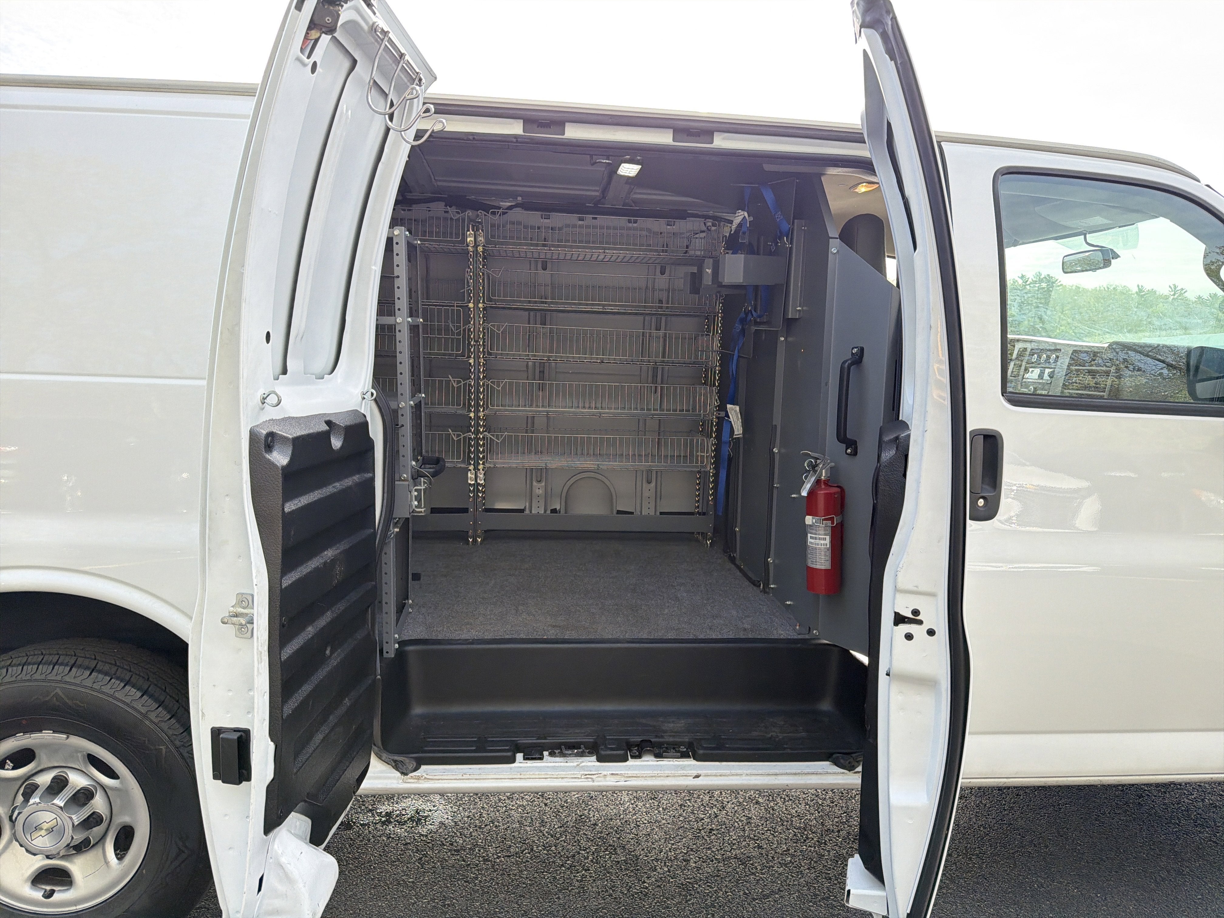 2021 Chevrolet Express Cargo 2500 RWD 2500 Regular Wheelbase WT