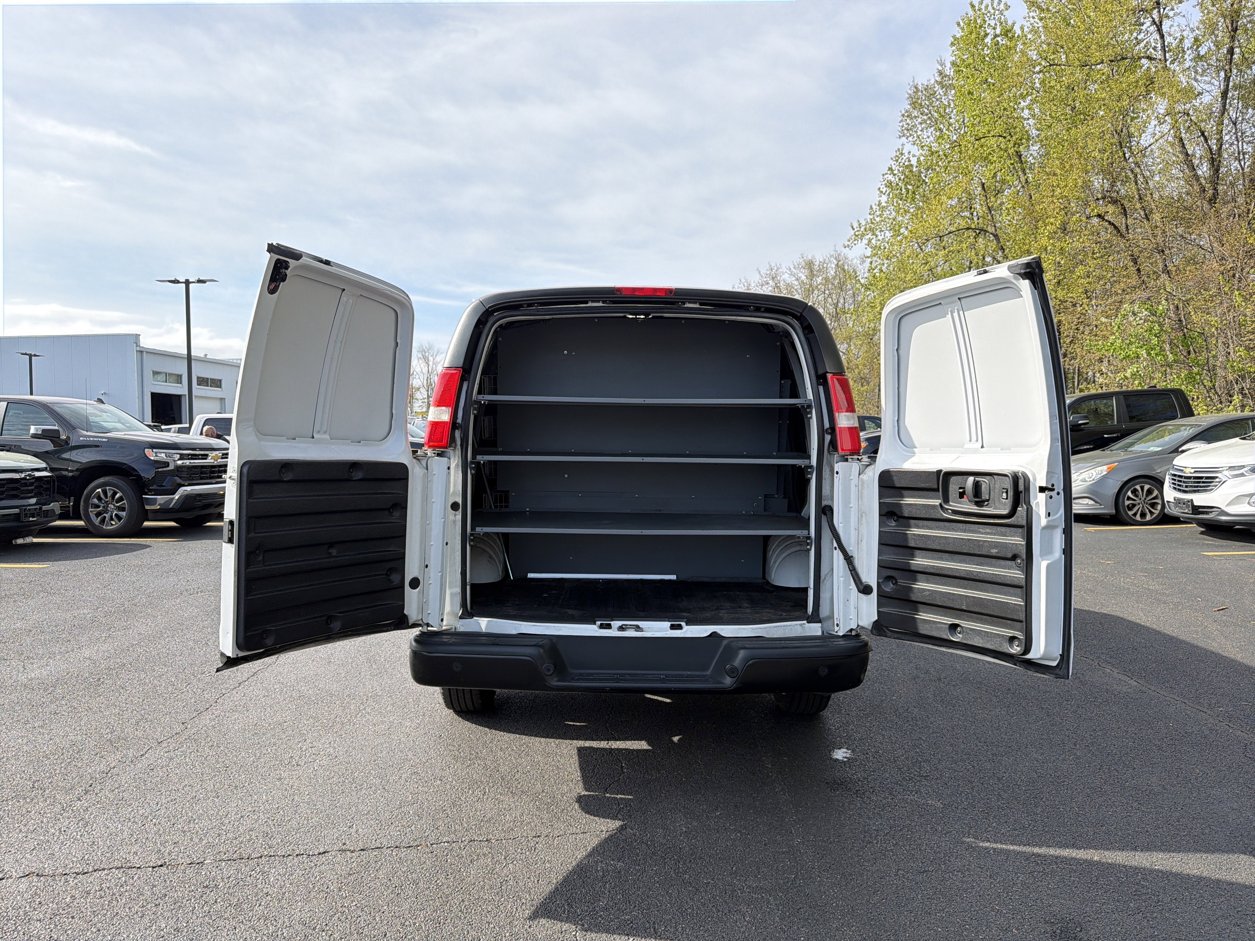 2021 Chevrolet Express Cargo 2500 RWD 2500 Regular Wheelbase WT
