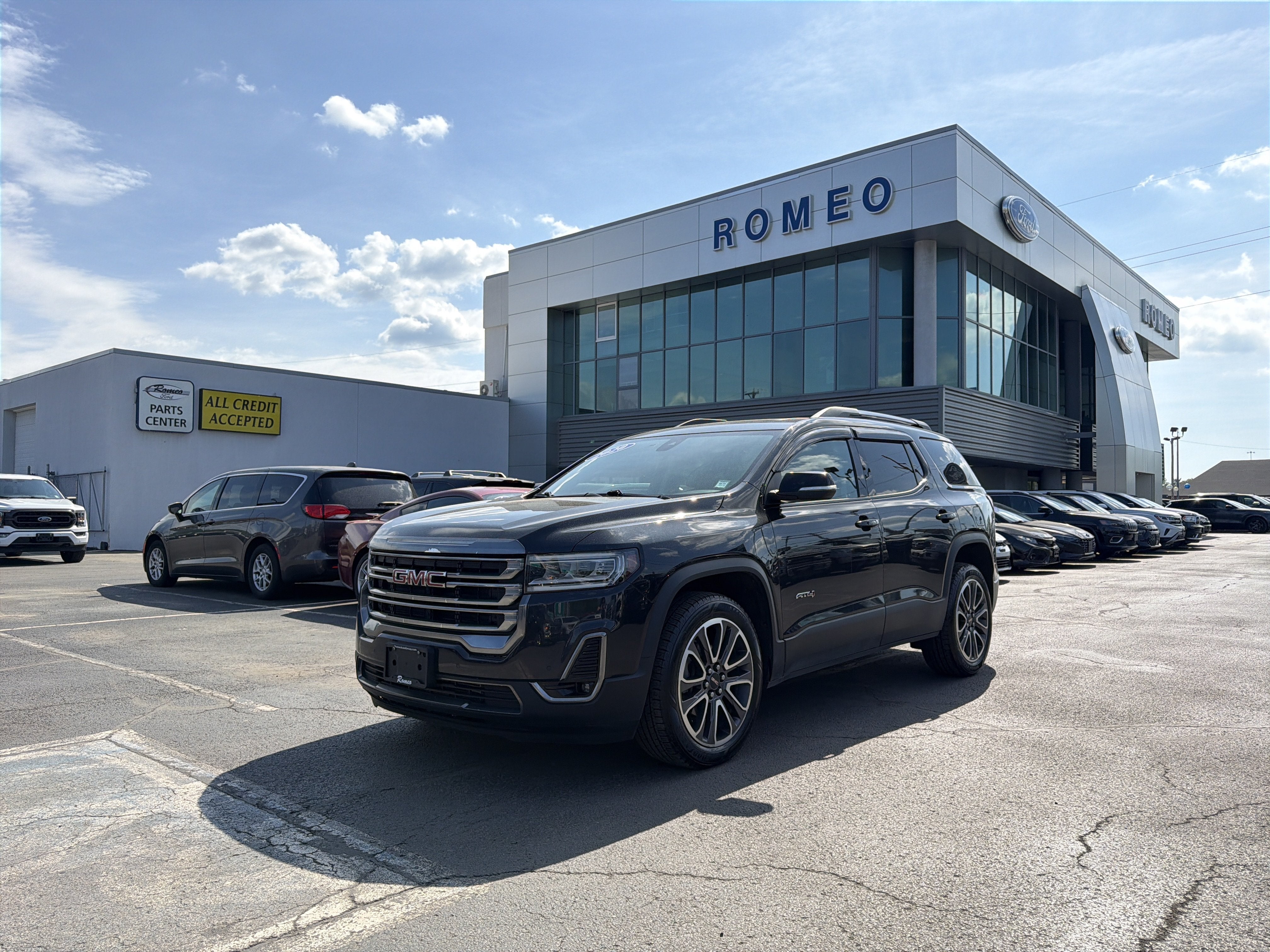 2020 GMC Acadia AT4
