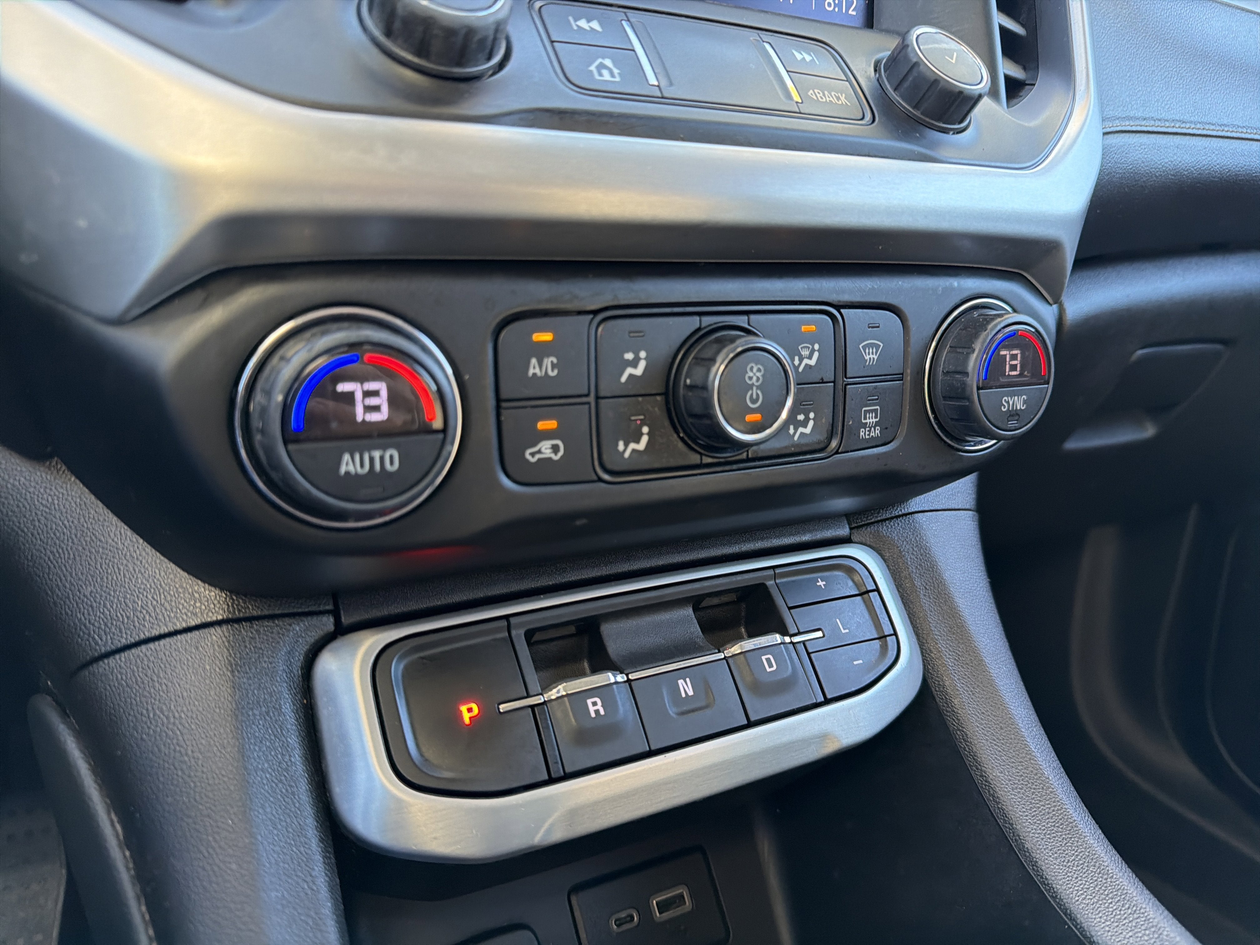 2021 GMC Acadia SLE
