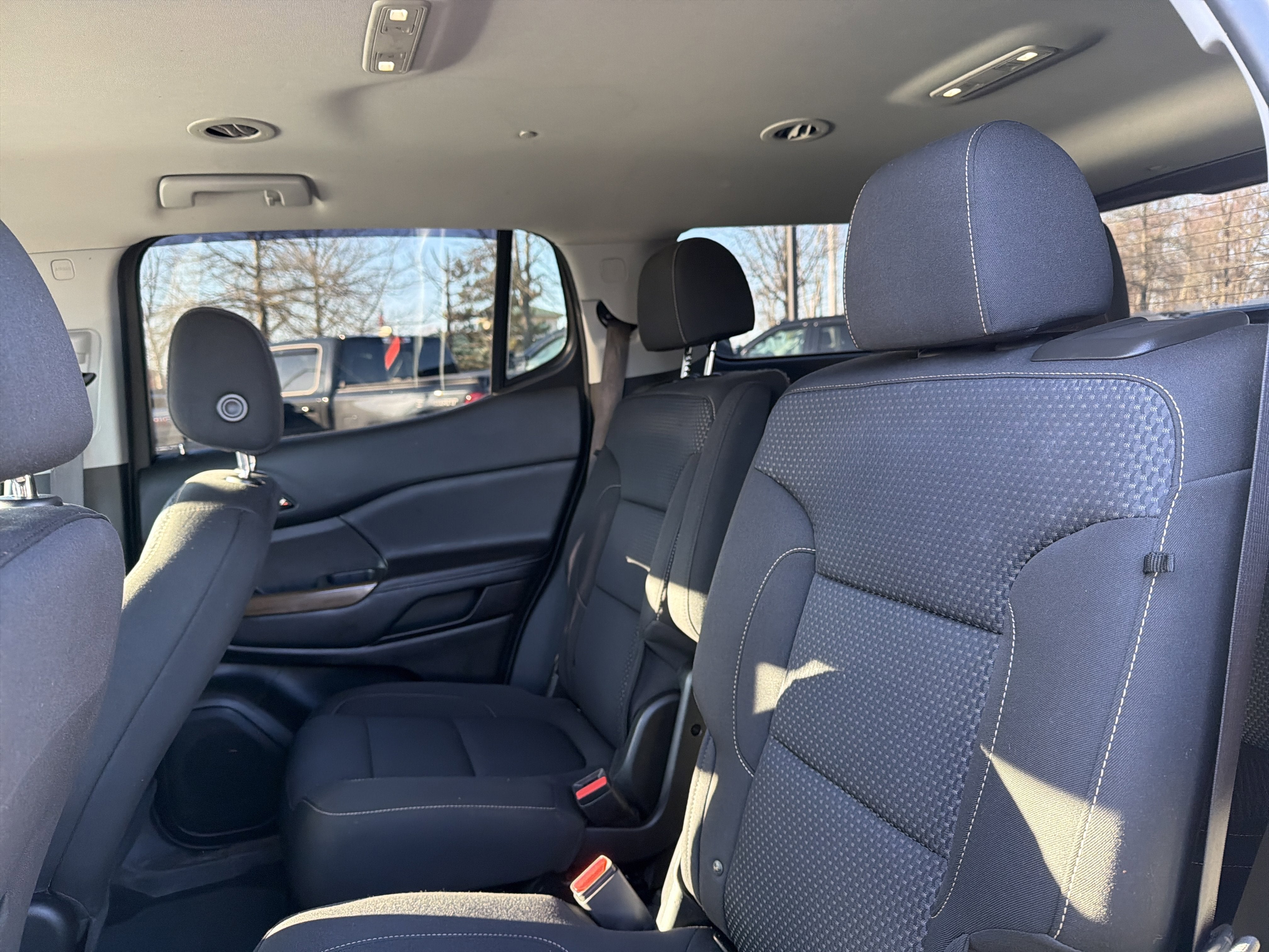 2021 GMC Acadia SLE
