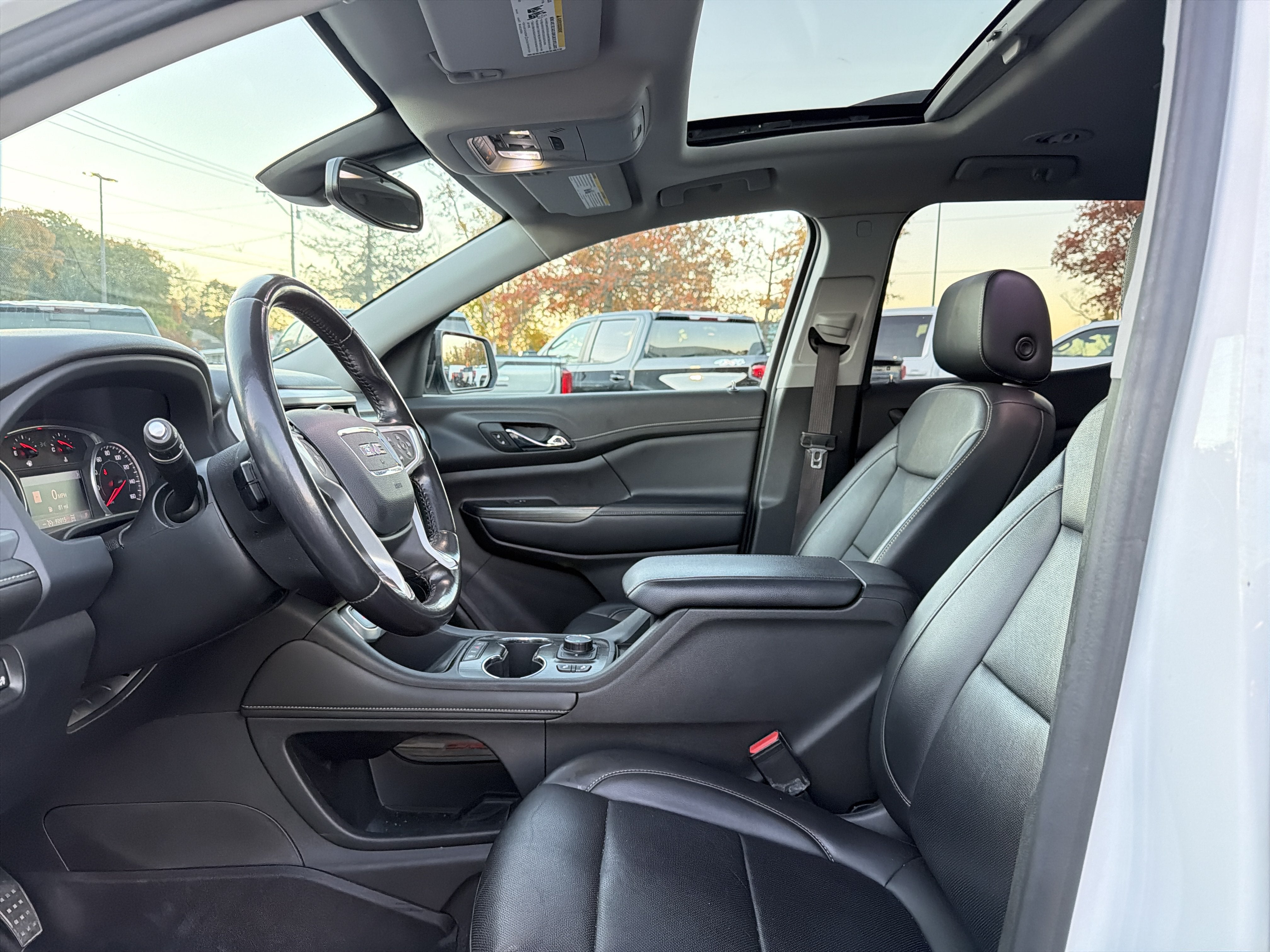 2021 GMC Acadia SLT