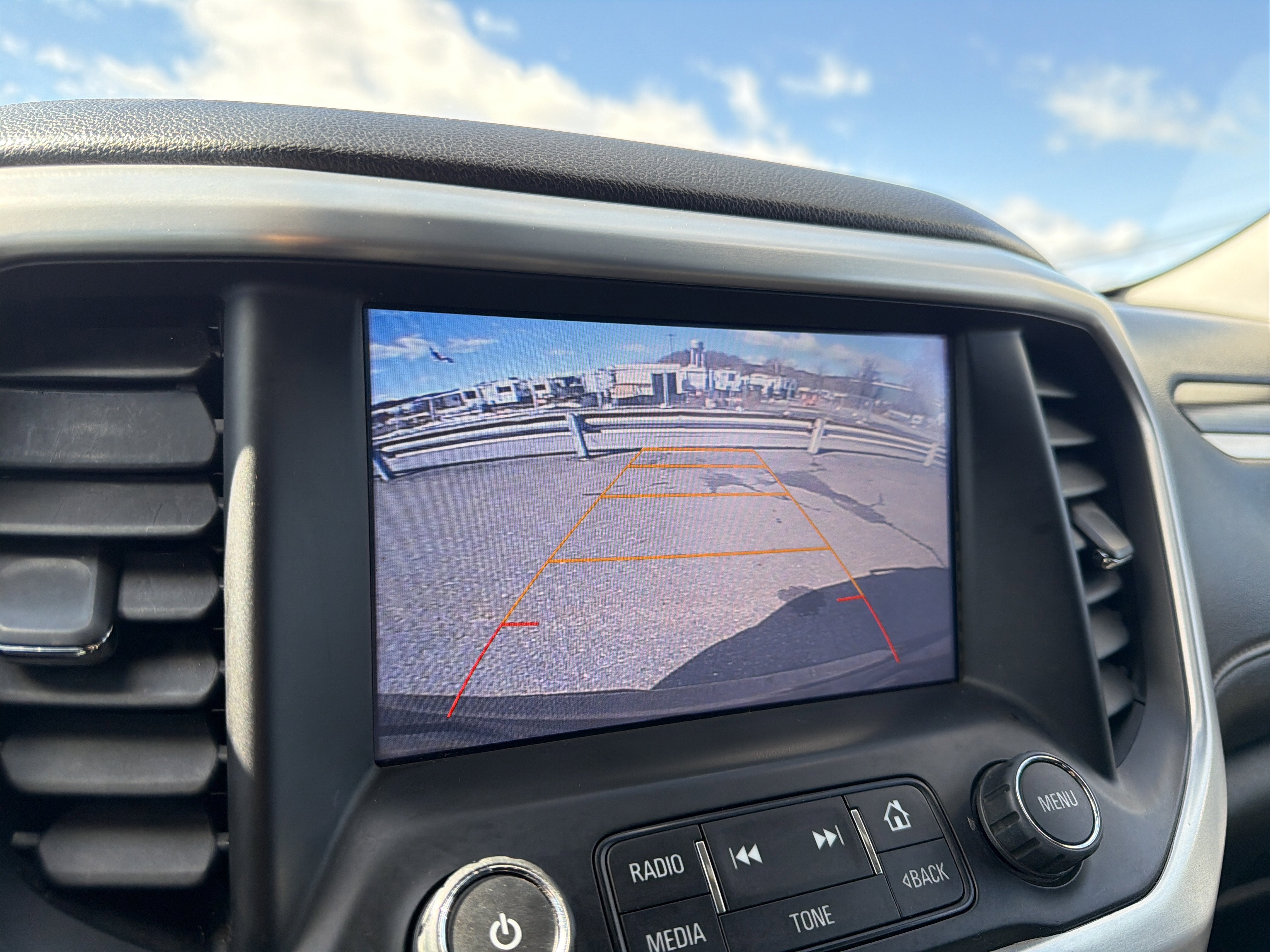 2017 GMC Acadia SLT