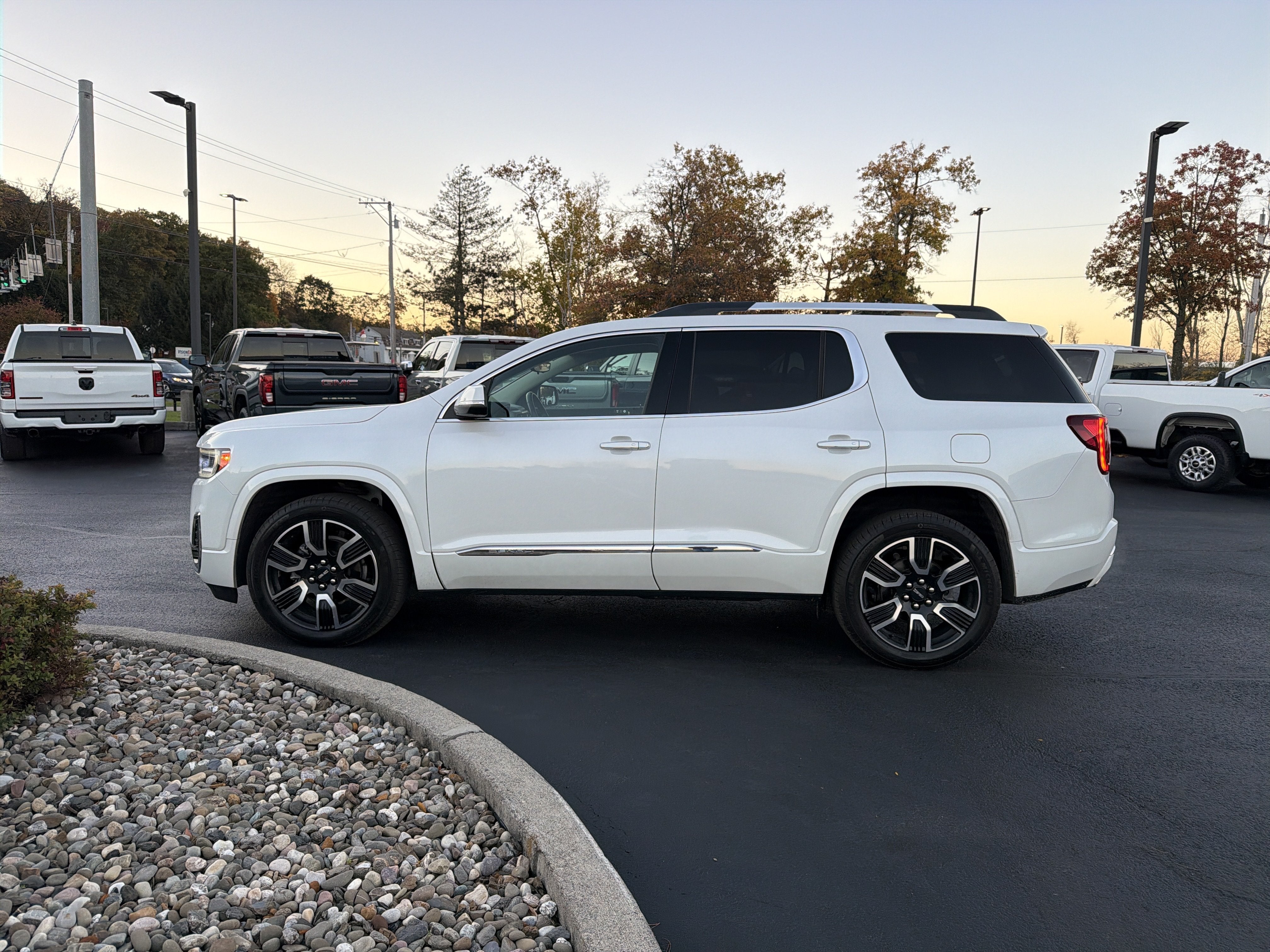2021 GMC Acadia Denali