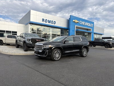 2023 GMC Acadia Denali