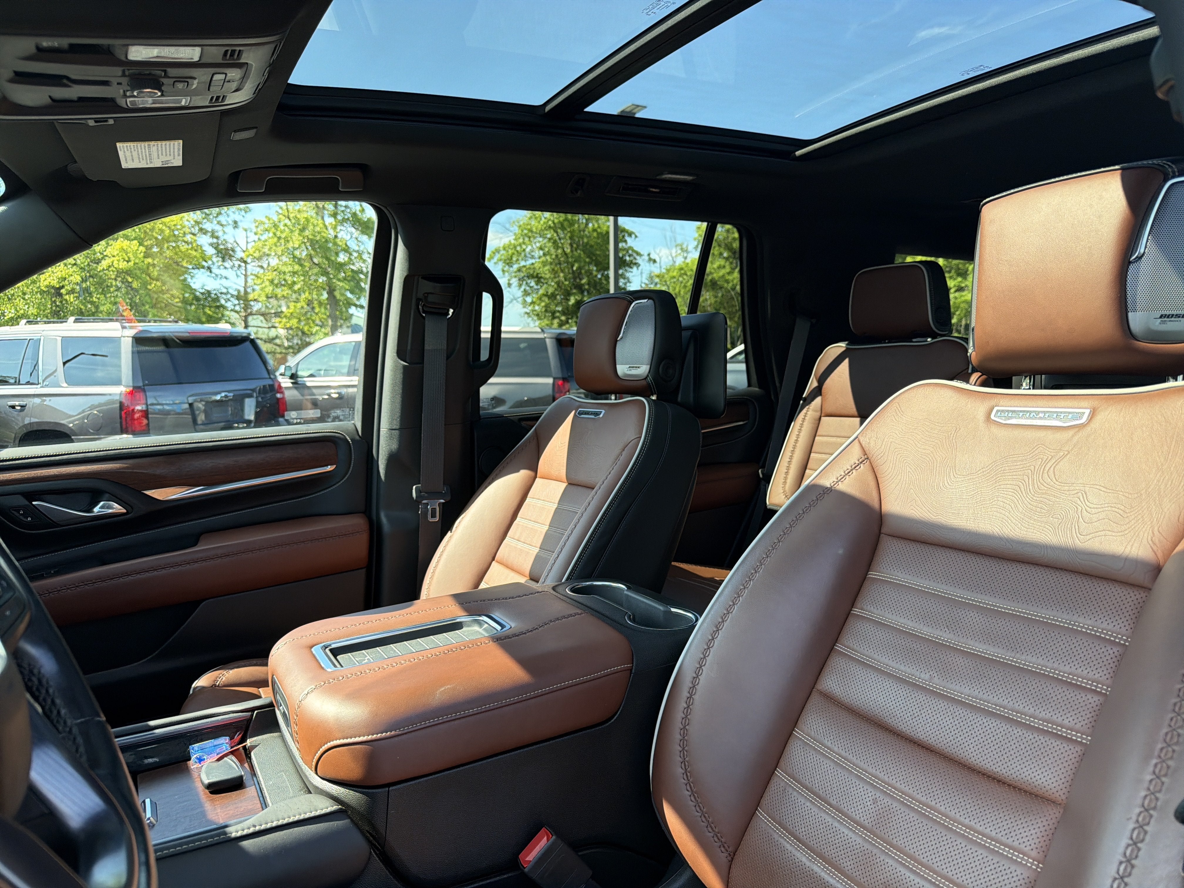 2023 GMC Yukon Denali Ultimate