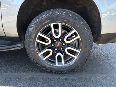 2024 GMC Yukon XL AT4