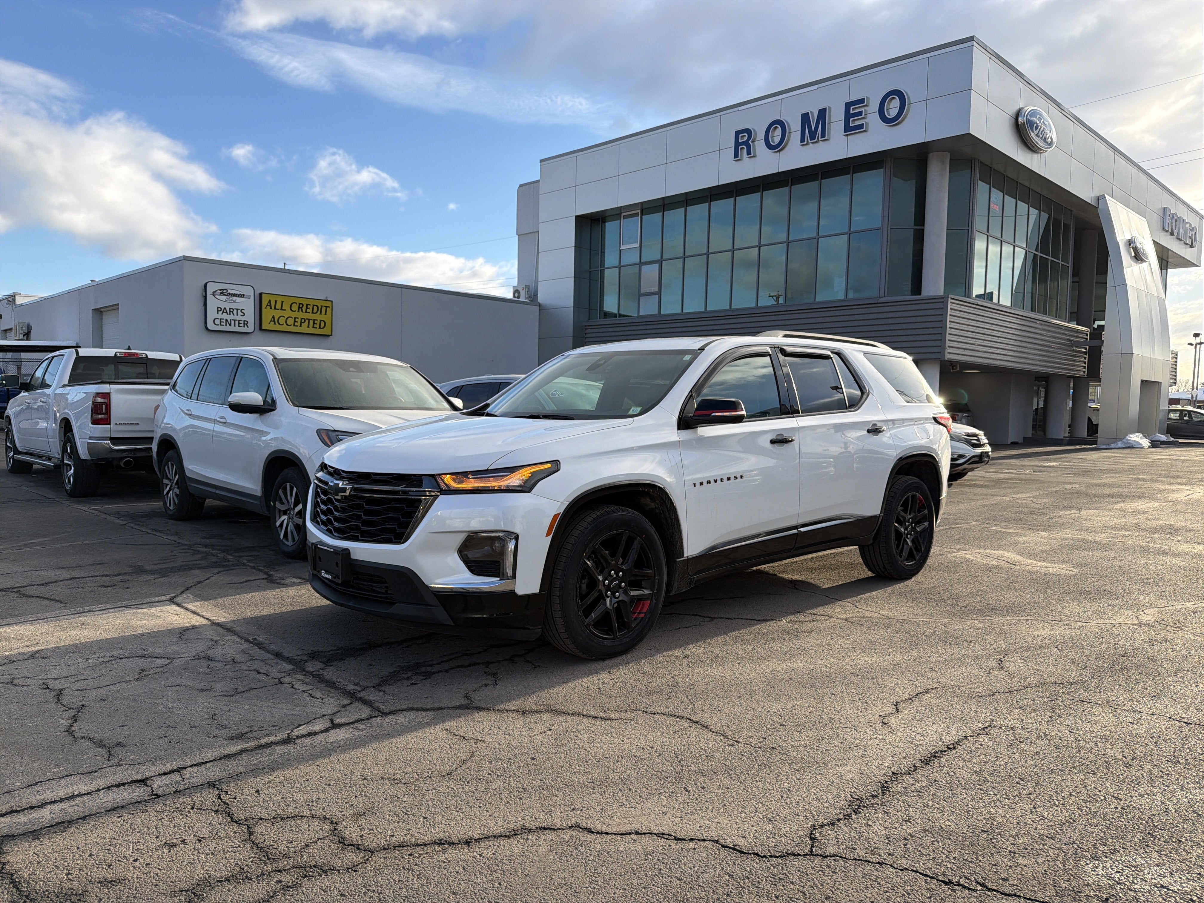 2023 Chevrolet Traverse Premier