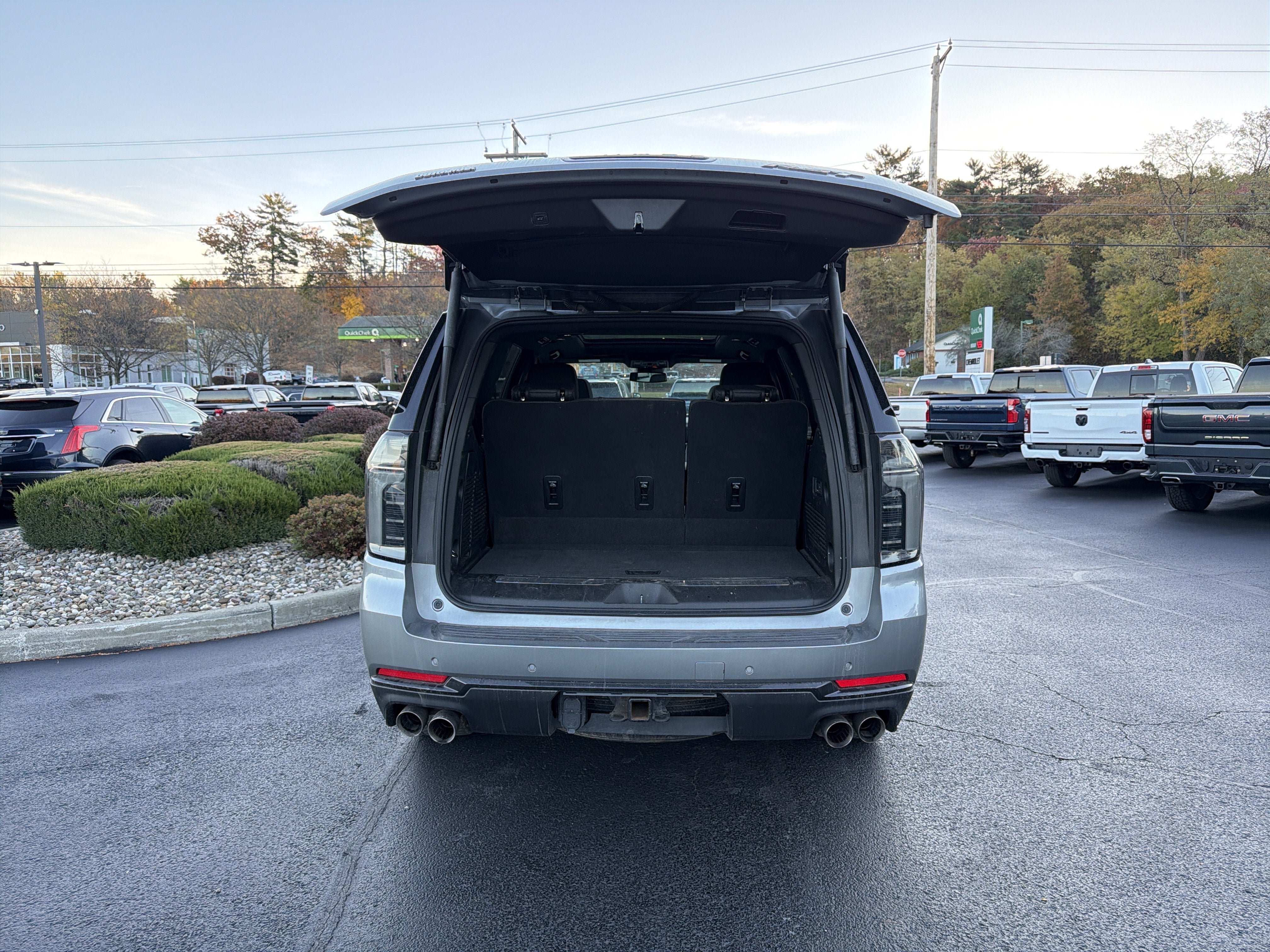 2025 Chevrolet Tahoe RST