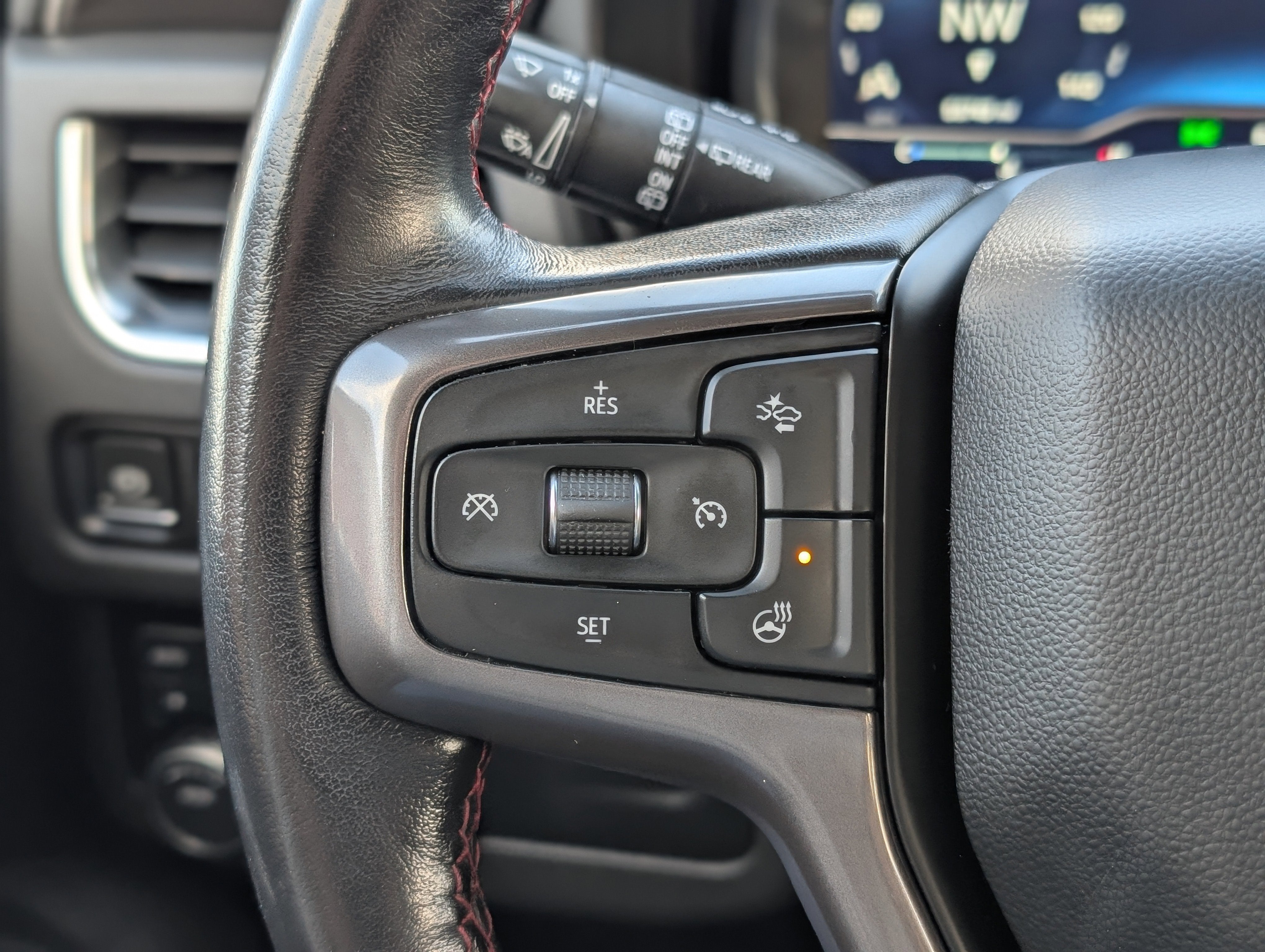 2022 Chevrolet Suburban RST