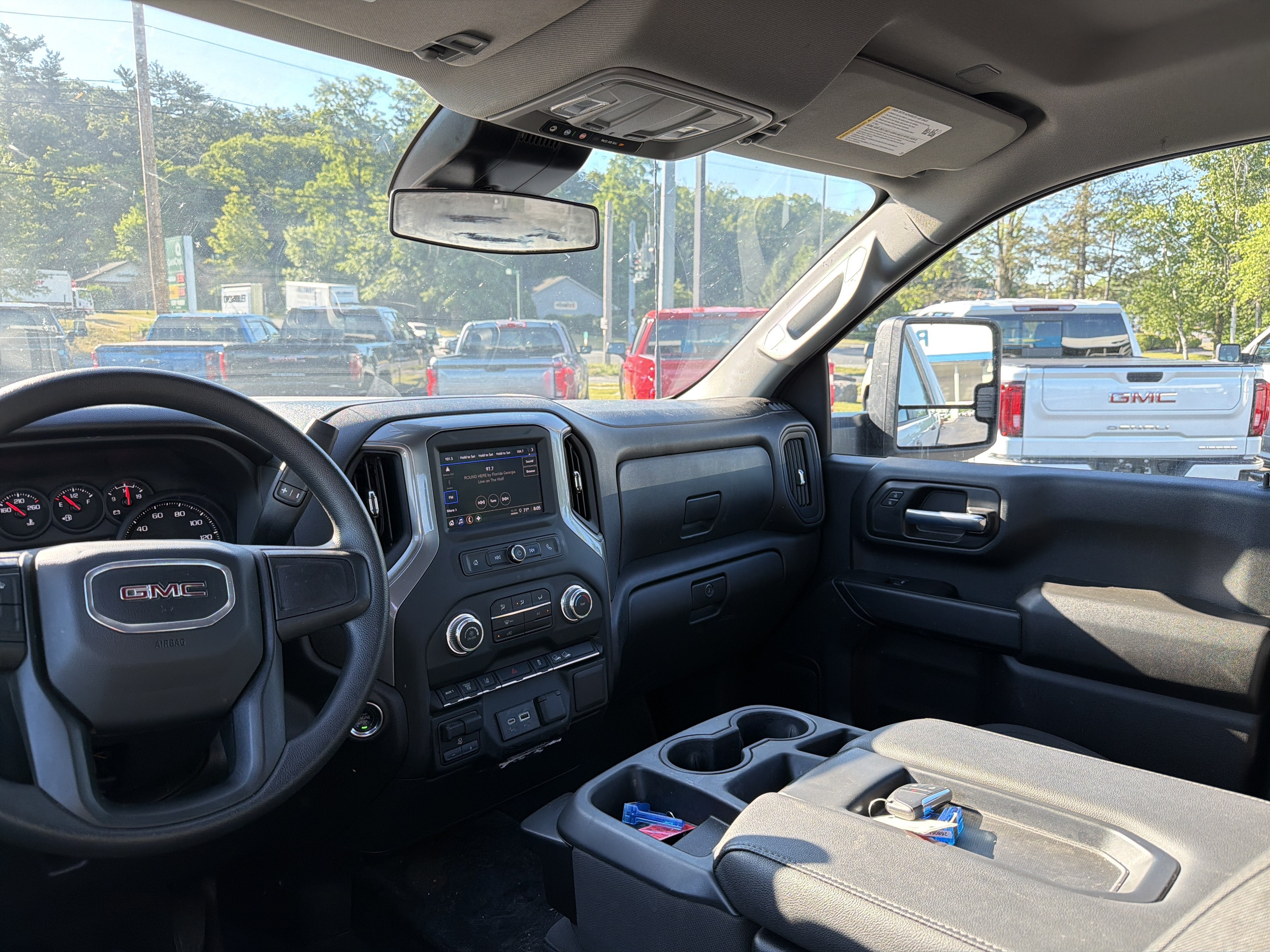 2025 GMC Sierra 2500 HD Pro