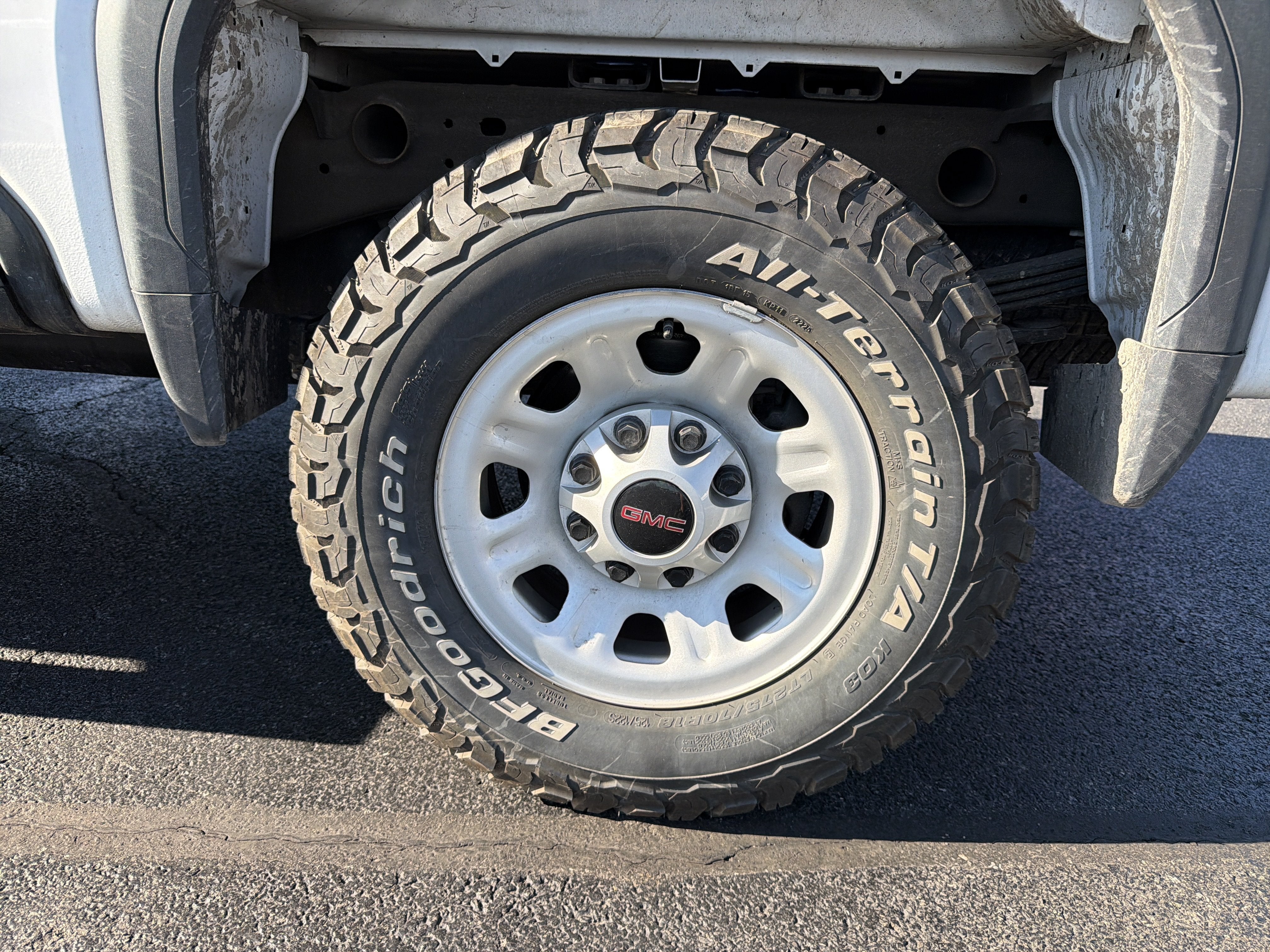2025 GMC Sierra 2500 HD Pro